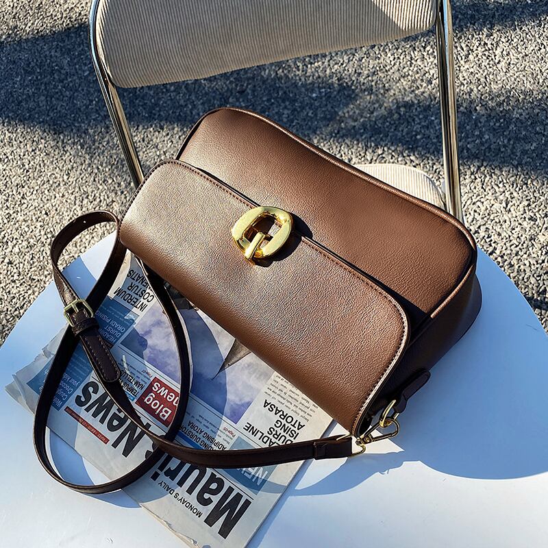 スタンダードオータムウィンターレッドスタイル レトロ 秋物 冬物 スクウェア メッセンジャーバッグ 手作りハンドバック84184095285