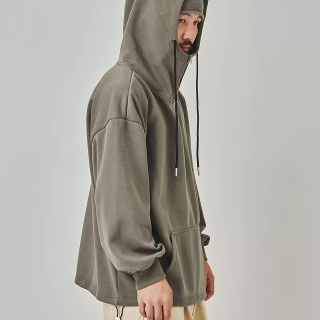 ハーフジップフーディ A1999　「サイレントフォーム」