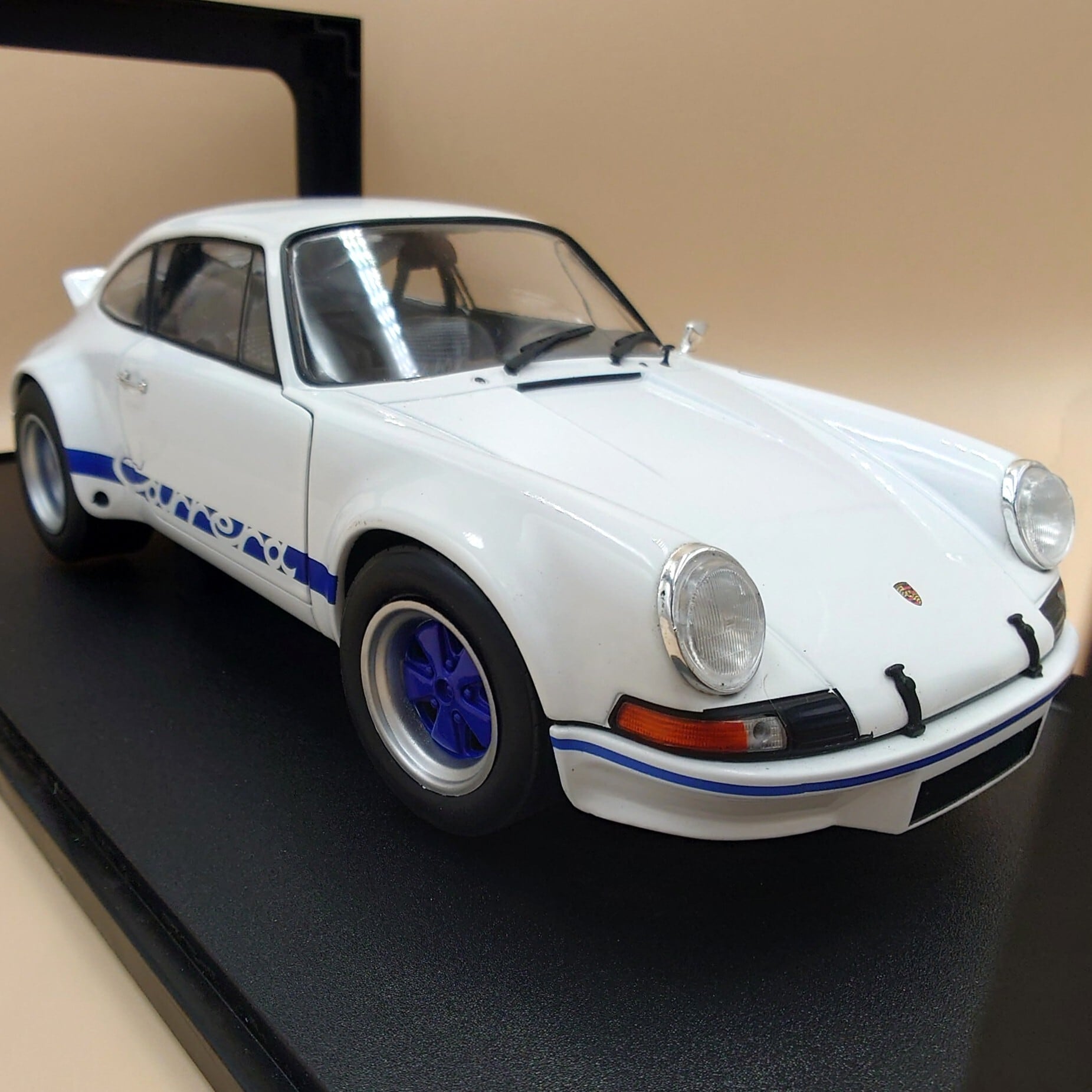 1/18 フェラーリ365 GT4 BB 1973 レッド/ブラック Ferrari 365 GT4 BB