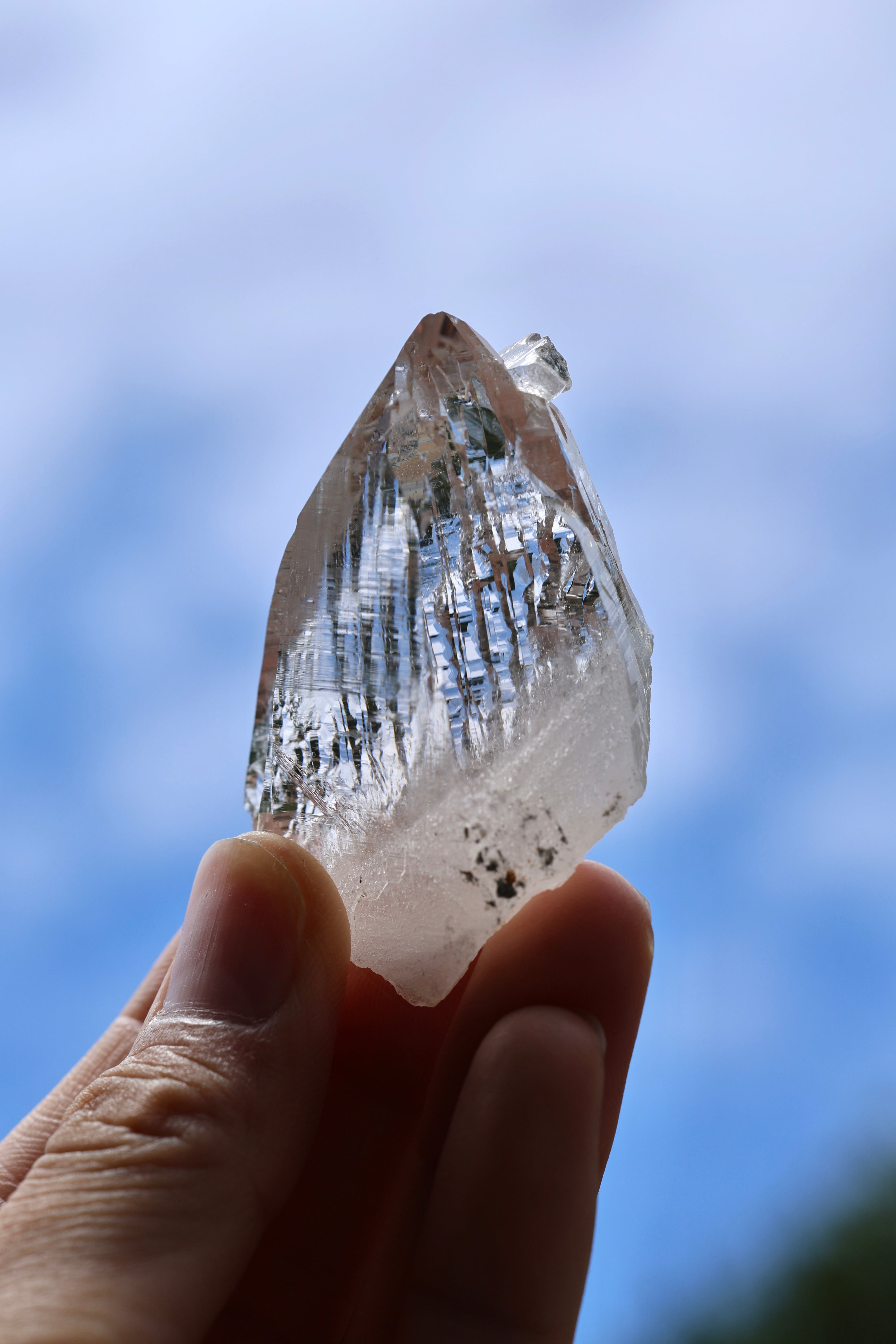ヒマラヤ水晶 ガネーシュヒマール産 | 石垣島の夜光貝アクセサリーと