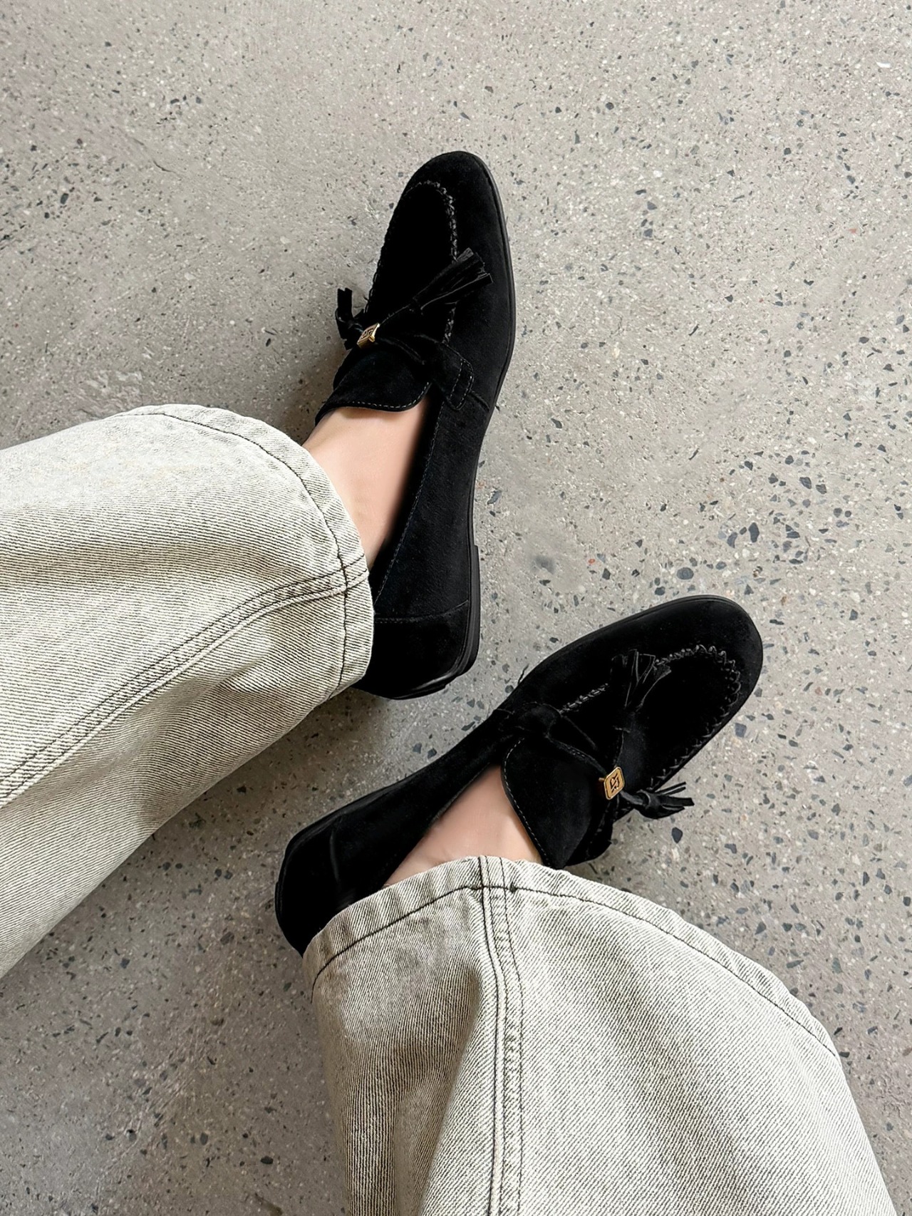Bouclé Suede Tassel Loafers F0834