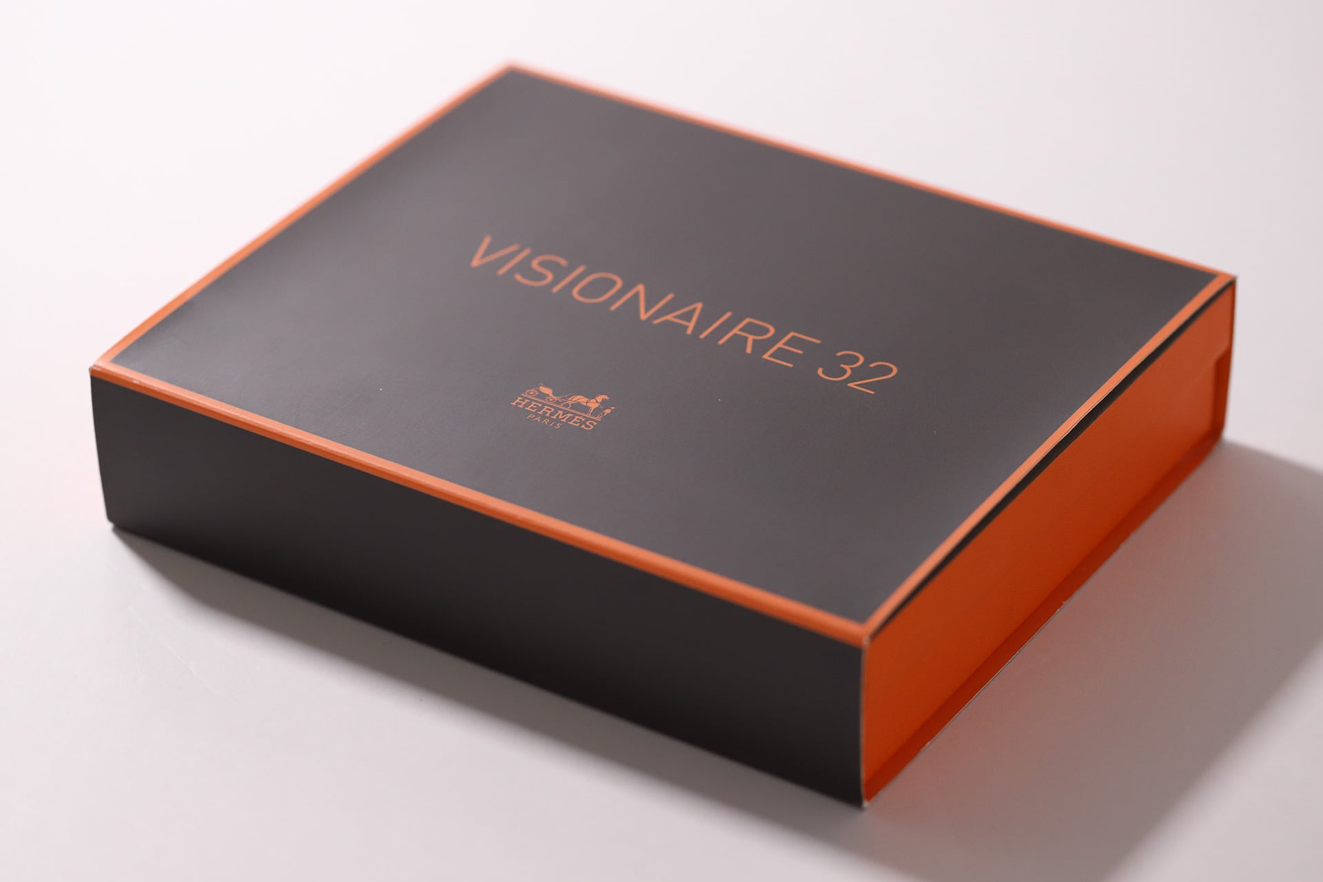 VISIONAIRE 32 WHERE? HERMES【カード未開封】 | CROSS_BOOKSHELF |  VISIONAIRE（ヴィジョネア）古本販売 powered by BASE