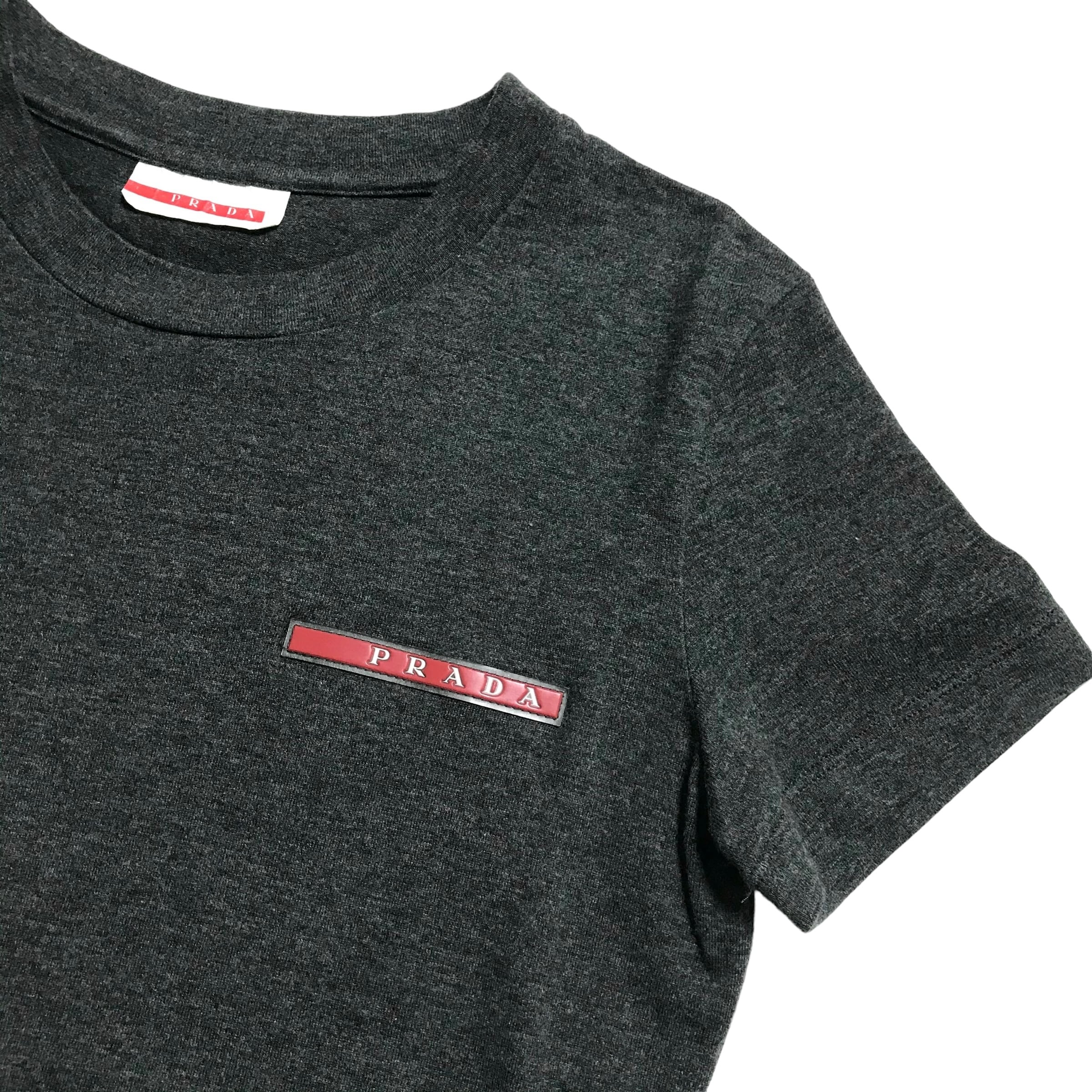 ⚫︎p1 PRADA プラダ トップス Tシャツ 半袖 グレー レディース ⚫︎p1 PRADA プラダ トップス Tシャツ 半袖 グレー レディース