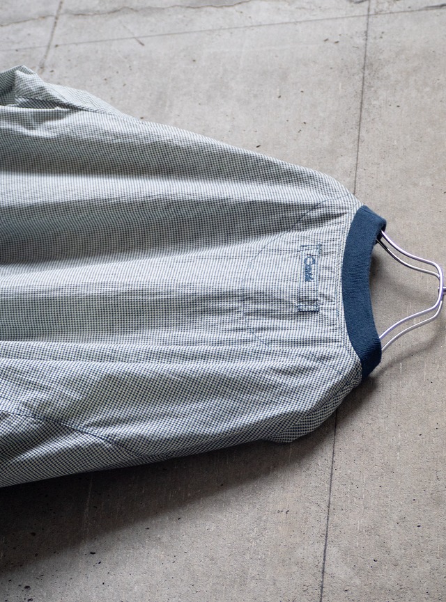 "Catalina" used Nylon pullover