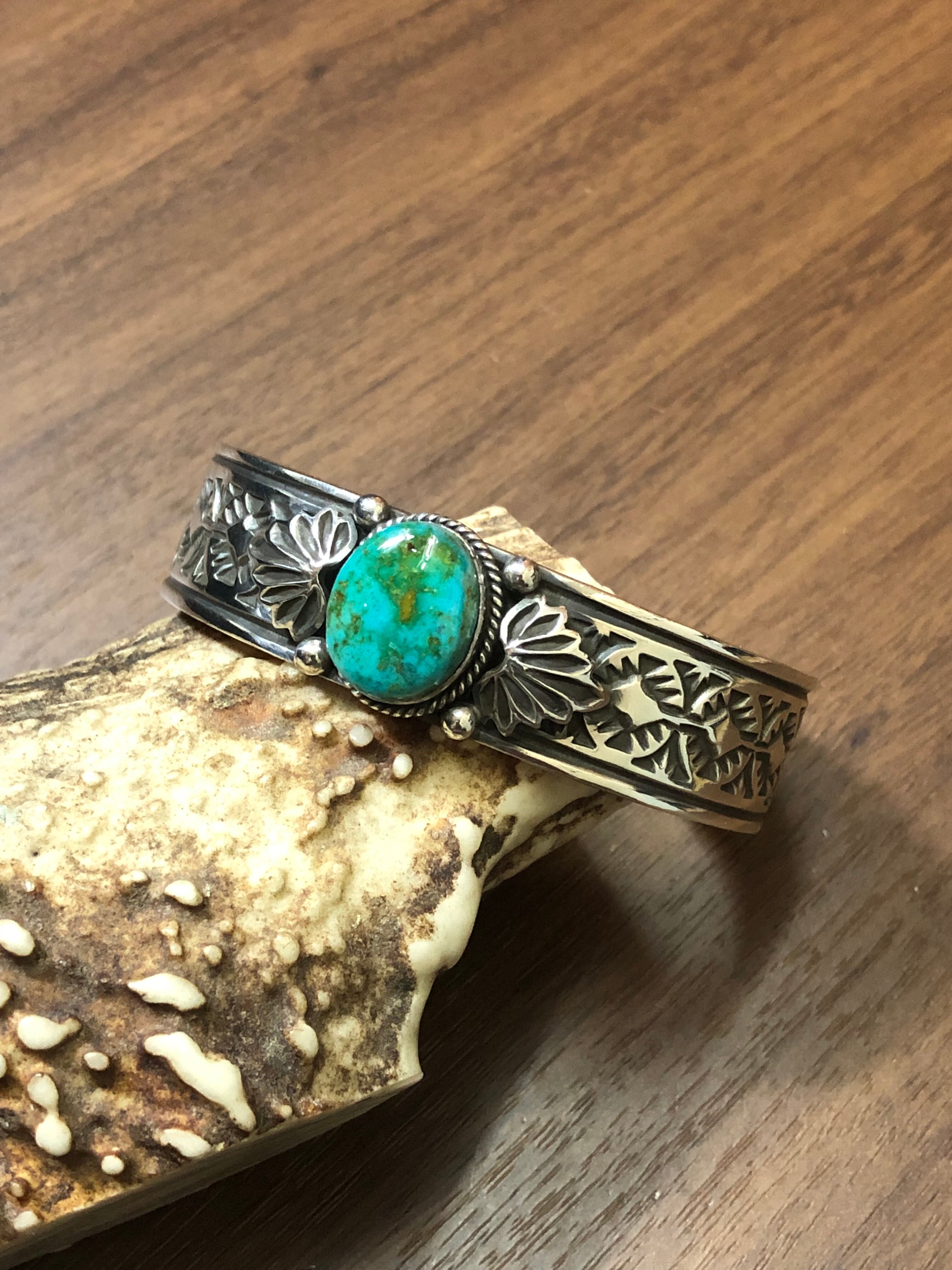 今年人気のブランド品や オービルホワイト インディアンジュエリー