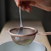 抹茶ストレーナー