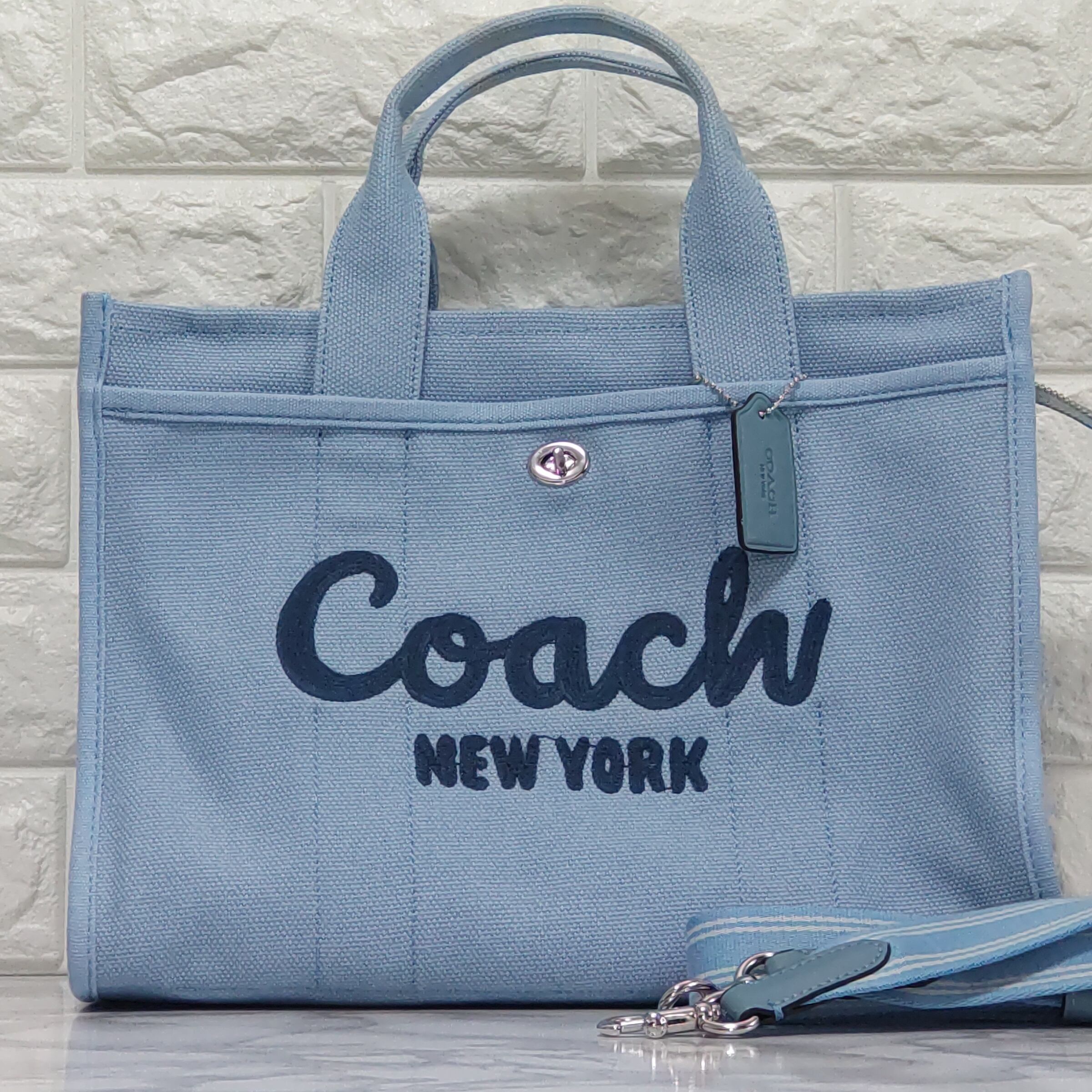 希少新品未使用COACH コーチ フィールド トートバッグ ショルダー レキシー 希少新品未使用COACH コーチ フィールド トートバッグ
