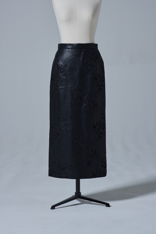 FAUX LEATHER EMBROIDERED SKIRT 25FW52