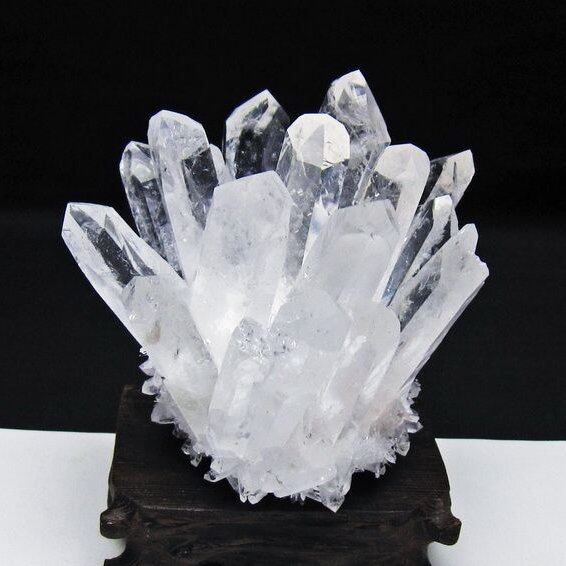 水晶 クラスター 水晶 原石 水晶クラスター 台座付属 一点物 182-8570