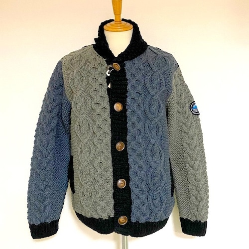 Hand-Knit Crazy Pattern Cable Shawl Collar Cardigan　Black