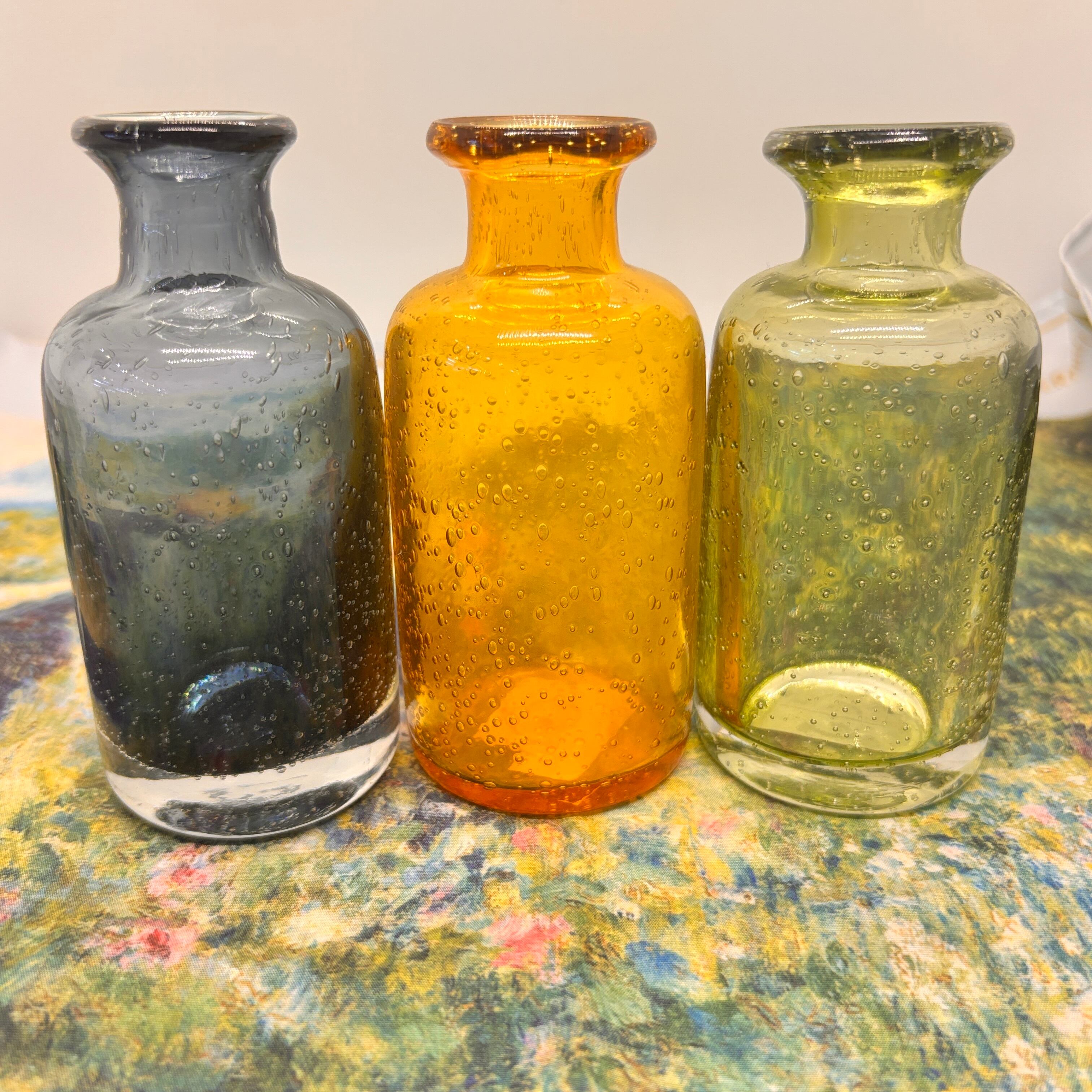 手吹きバブルガラスフラワーベースボトル