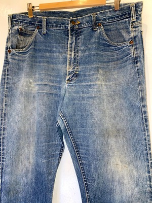 LEE 200　サイド黒タグ