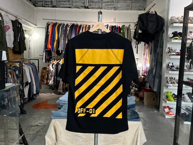 MONCLER × OFF-WHITE MAGLIA SS TEE BLACK SMALL B209H8001250 04158