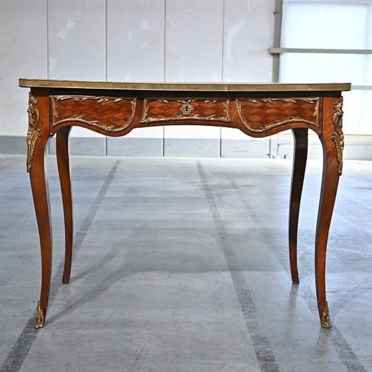 秋田木工 ベントウッドチェア ブナ材 曲げ木 ダイニング アーム リビング 椅子 モダン レトロ【中古家具/中古インテリア/USED家具ユーズド家具/リサイクル】