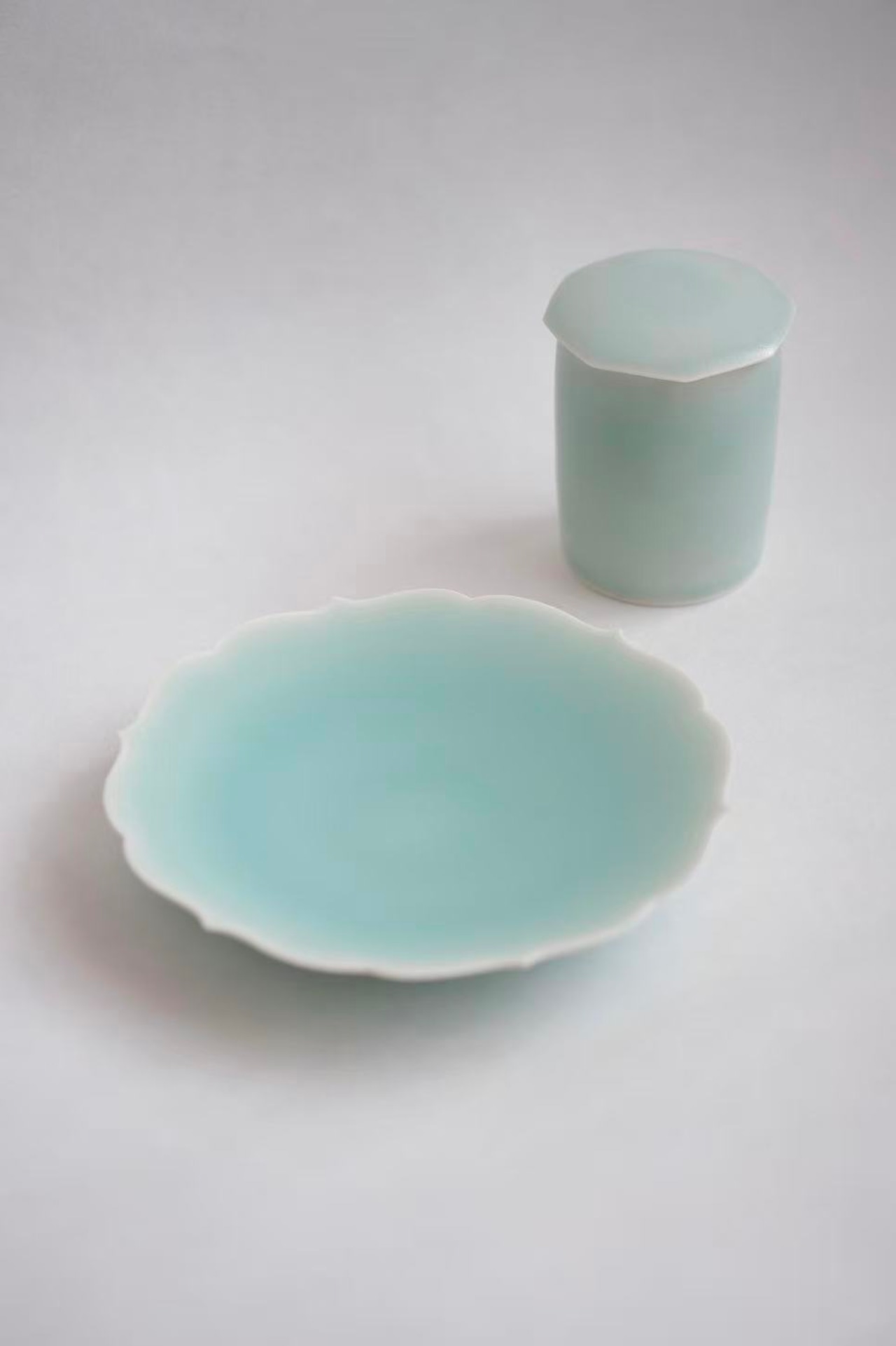 村田匠也 Takuya Murata - 青白磁茶入 Tea Caddy