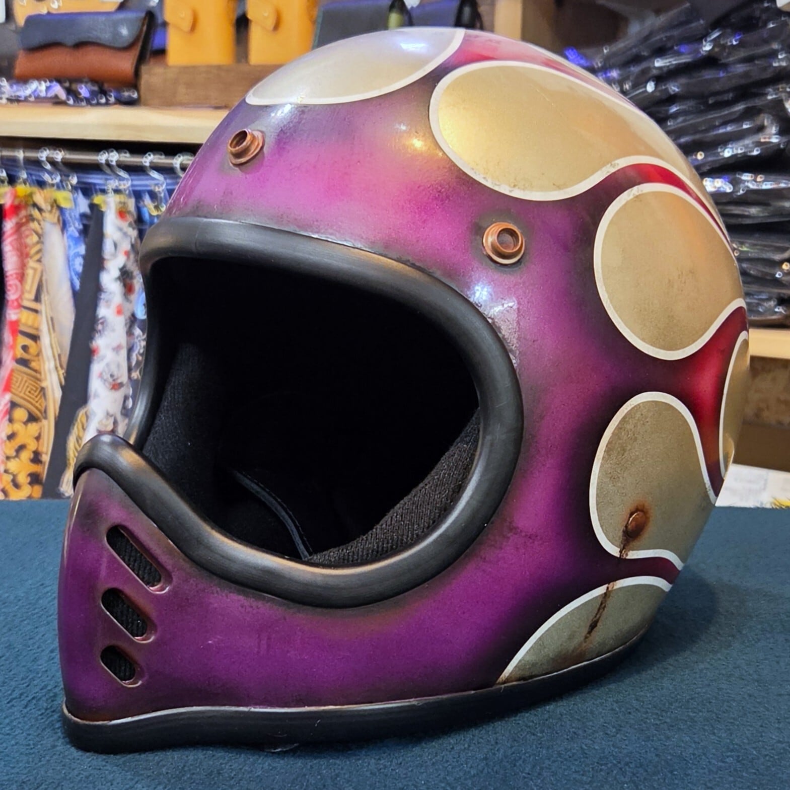 未使用品【aging paint helmet】OCEANBEETLE MTX 一点限り【aging paint helmet⑭】OCEAN BEETLE MTX ※サイズ変更可能