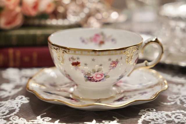 訳あり【Royal Crown Derby】ロイヤルクラウンダービー ロイヤルアントワネット ティーカップ＆ソーサー ヴィンテージ