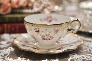 訳あり【Royal Crown Derby】ロイヤルクラウンダービー ロイヤルアントワネット ティーカップ&ソーサー ヴィンテージ