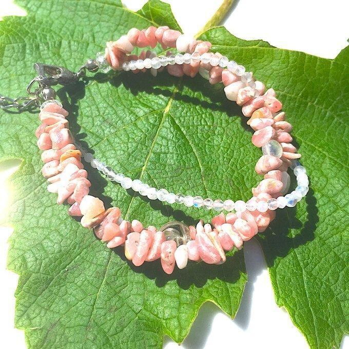 【一点物】✦RoseisRoseisRose✦⋆.·インカローズ&薔薇のカービングスモーキィクォーツ&レインボームーンストーンの三連ブレスレット⋆.·✦