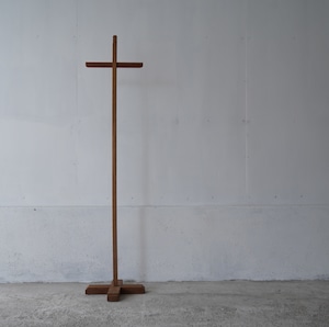 十字のディスプレイスタンド