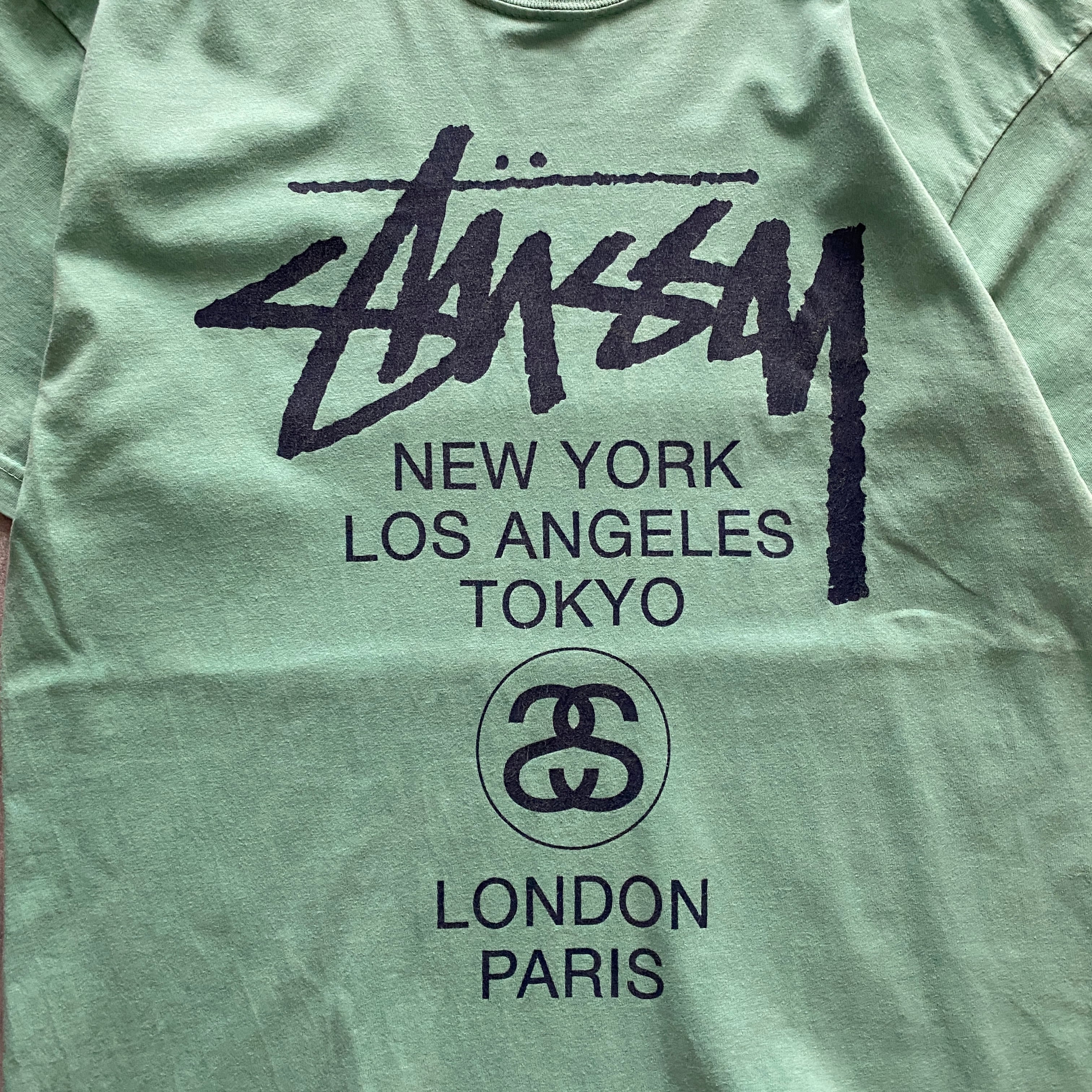 STUSSY　スウェットトレーナー　XL　グリーン　両面プリント　ワールドツアー