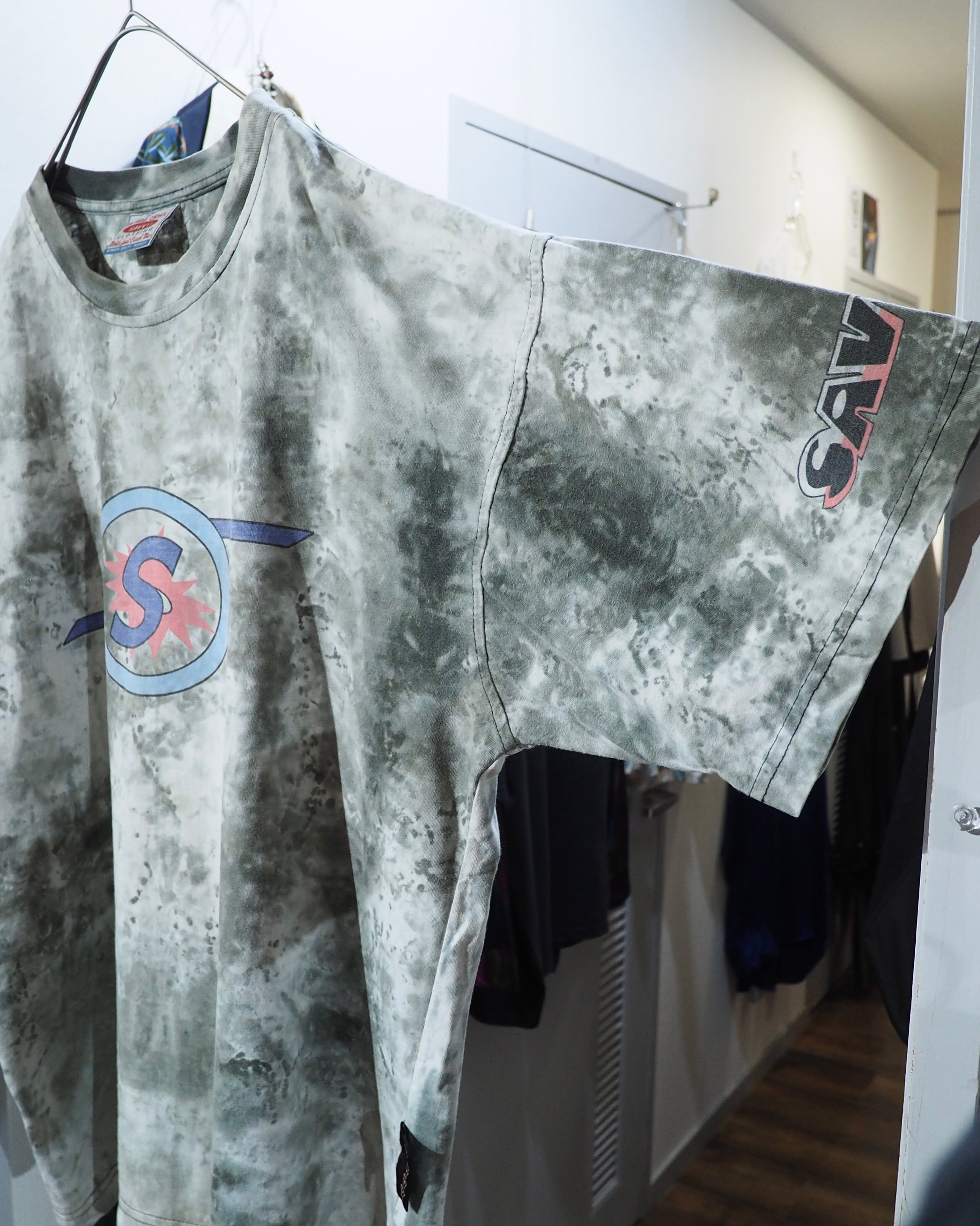 1990s ” Savvy ” Over Dyed × Logo printed vintage loose SS Tee