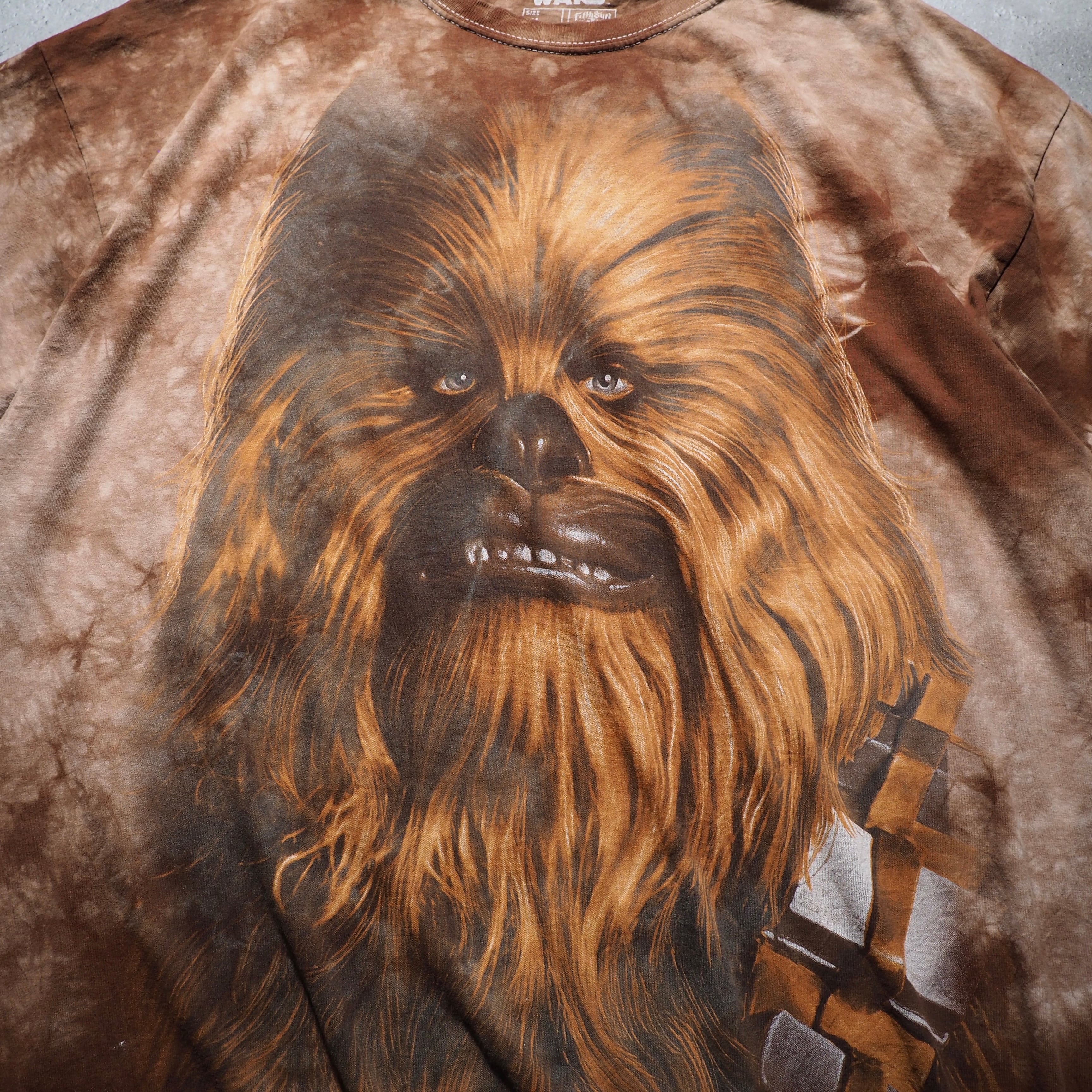 ” STARWARS - Chewbacca ” printed × overdye loose silhouette Tee