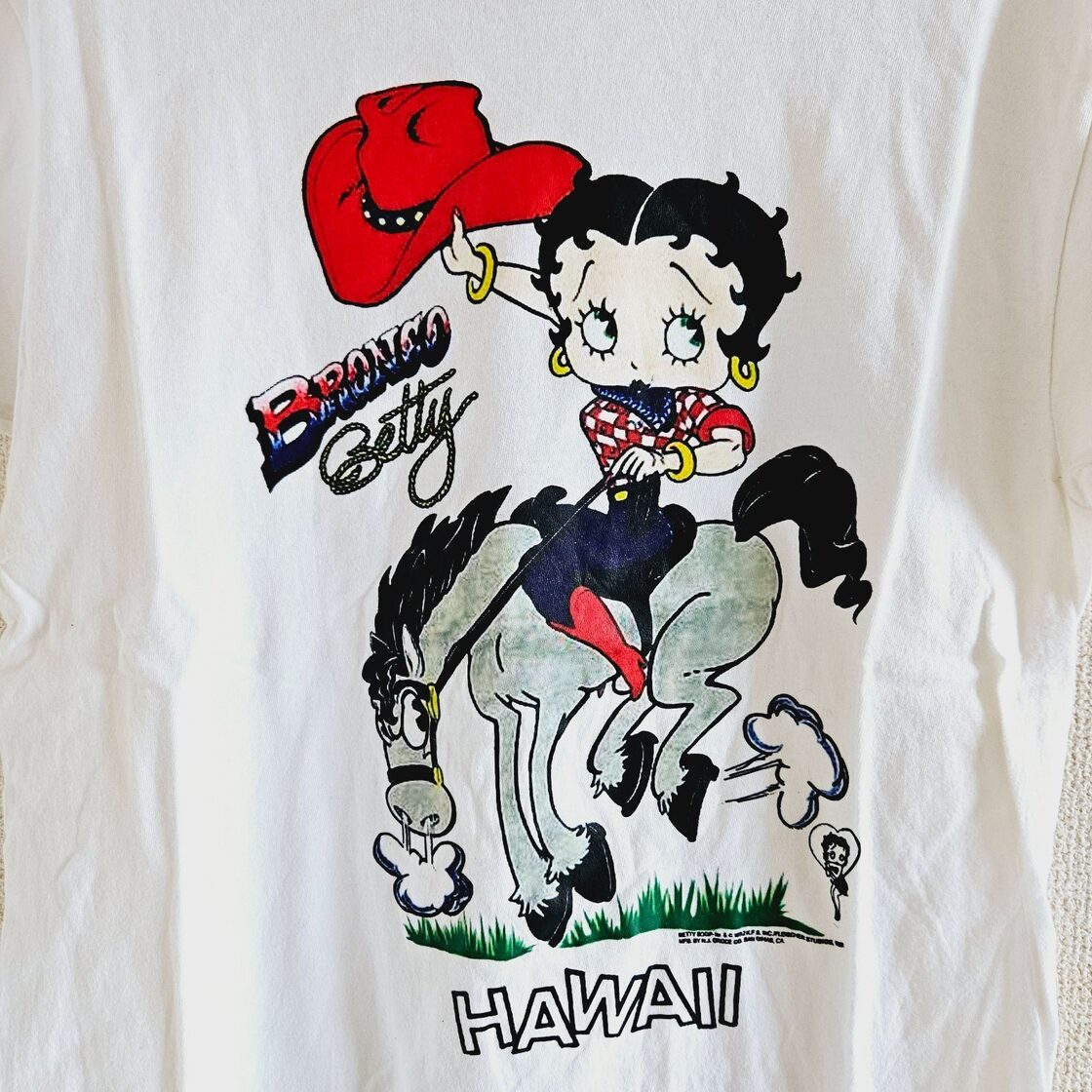古着】BETTY BOOP 白Tシャツ Mサイズ ロデオ馬カウボーイ ベティちゃん 
