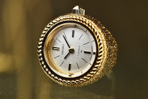 【ビンテージ時計】デッドストック　1971年7月製造　セイコー指輪時計　日本製　ナチュラルなケースの仕上げが抜群