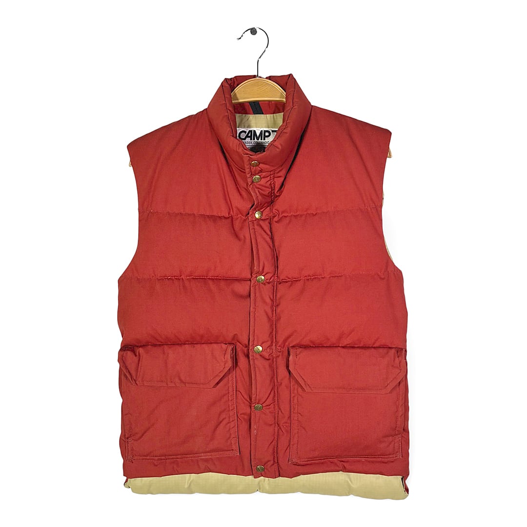 70s キャンプセブン ヴィンテージ ダウンベスト 赤茶 レンガ色 タロンジップ CAMP 7 サイズS 古着 DD0505