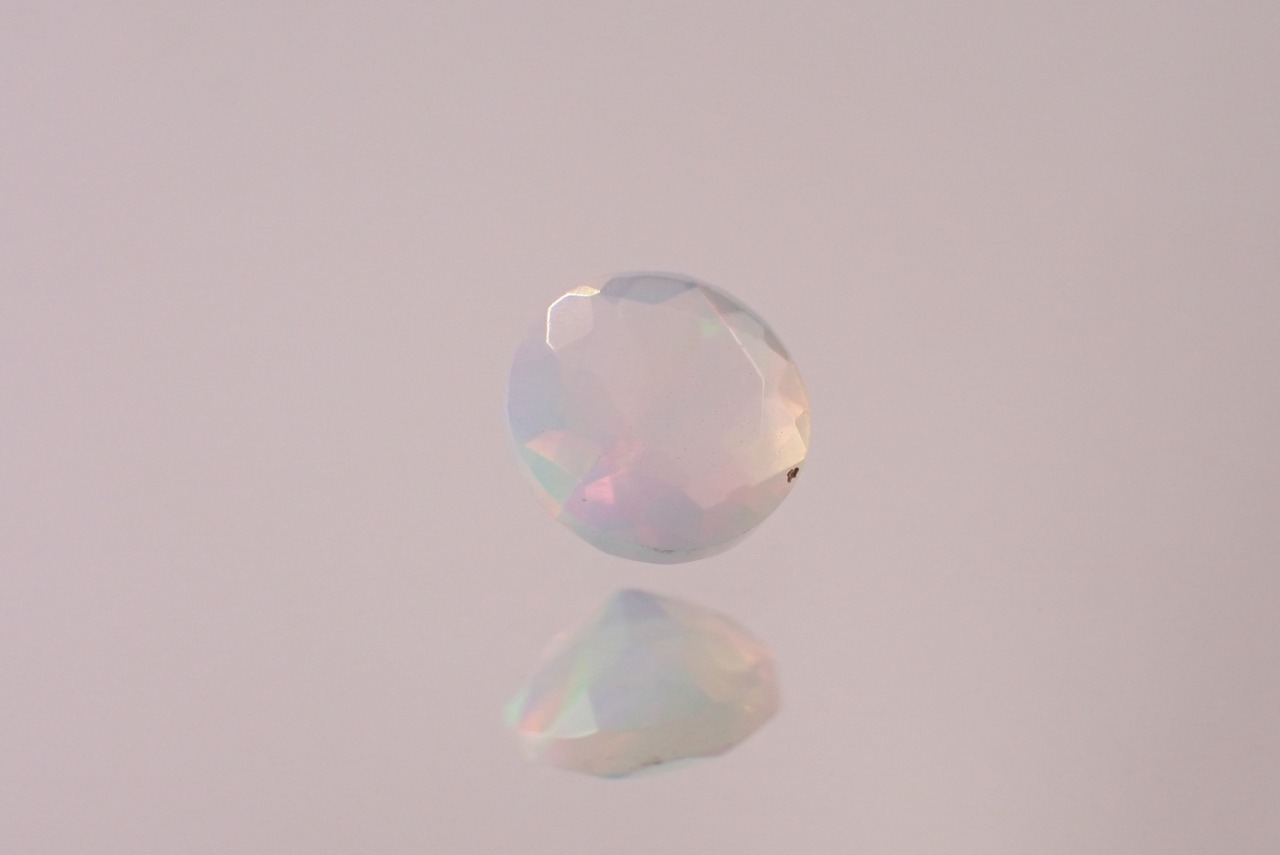 オパール　0.34ct　[D3-223]