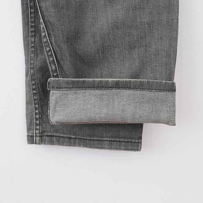 W40 Levi