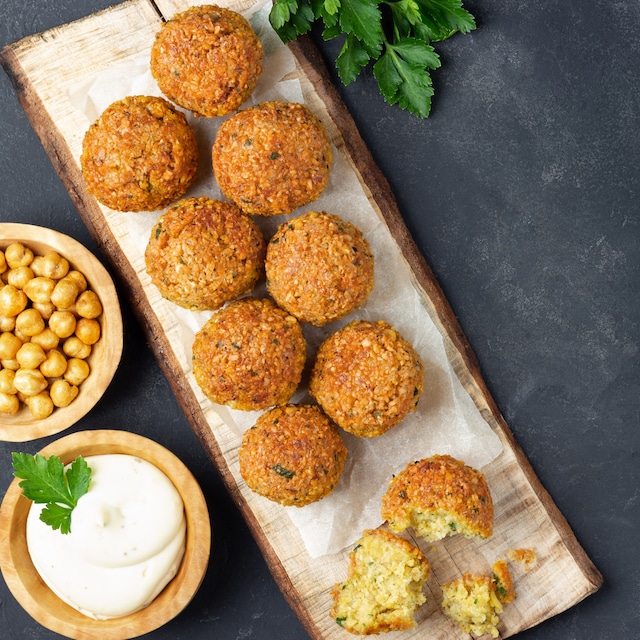 ピタザグレート 手作り ファラフェル コロッケ 10個入 ×2袋【冷凍】ビーガン ひよこ豆 無添加 PITA THE GREAT Falafel Croquette ピタザグレート 手作り ファラフェル コロッケ 10個入 ×2袋【冷凍】ビーガン ひよこ豆 無添加 PITA THE GREAT Falafel Croquette