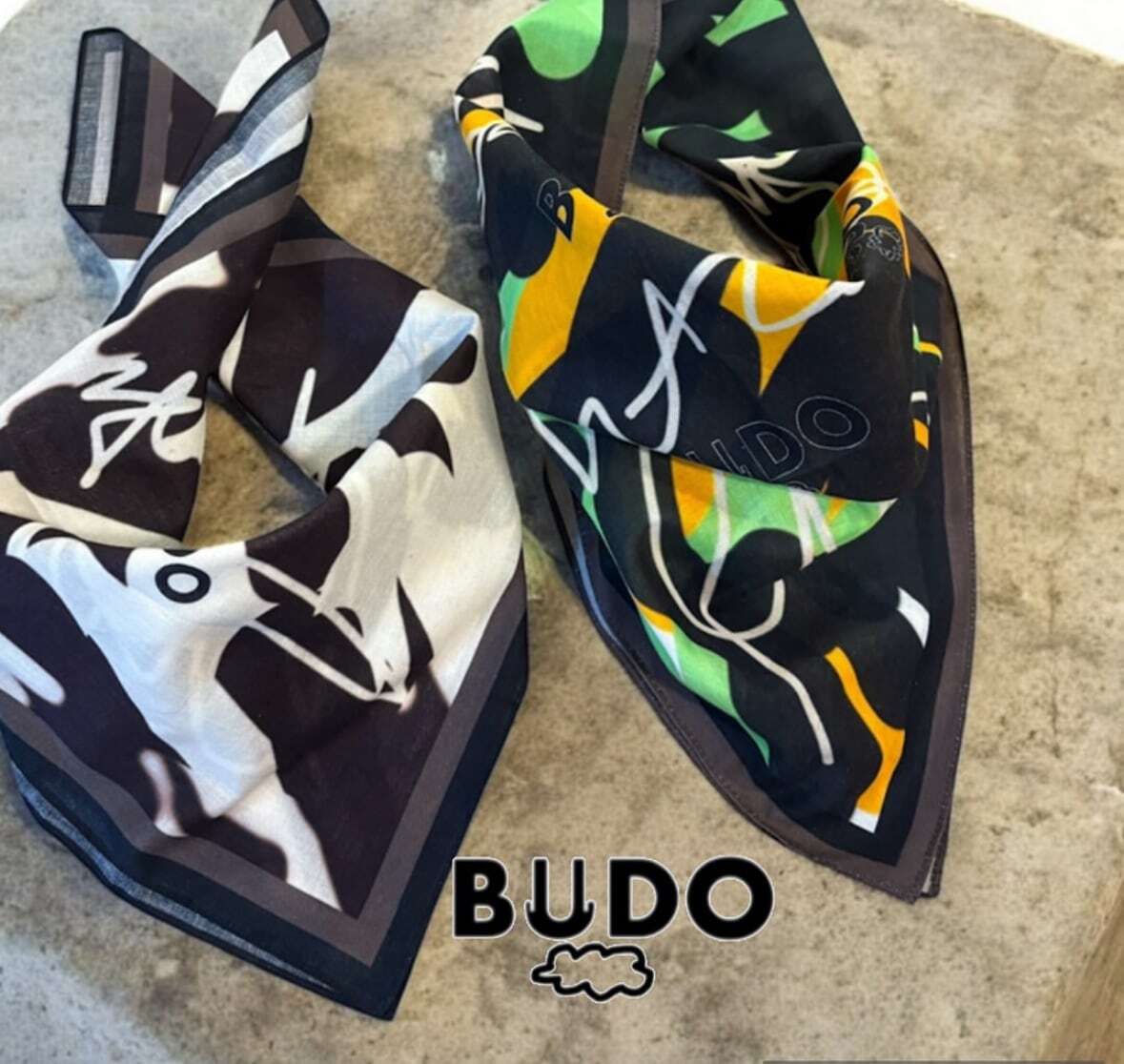 BUDO(ブドー) <friends pattern bandana> color: Emergy(オレンジ×グリーン×ブラック)