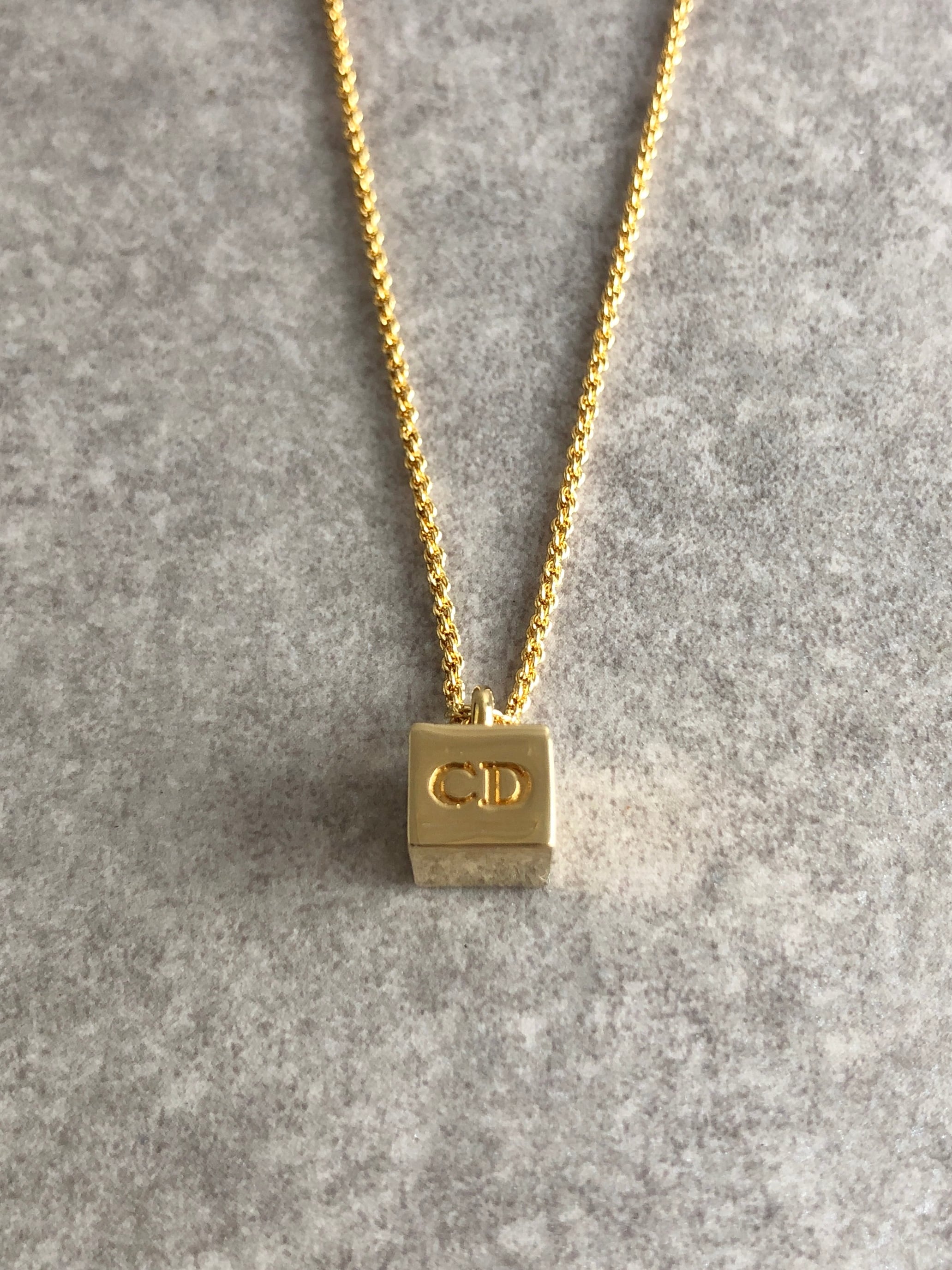 Christian Dior クリスチャン ディオール ネックレス ゴールド