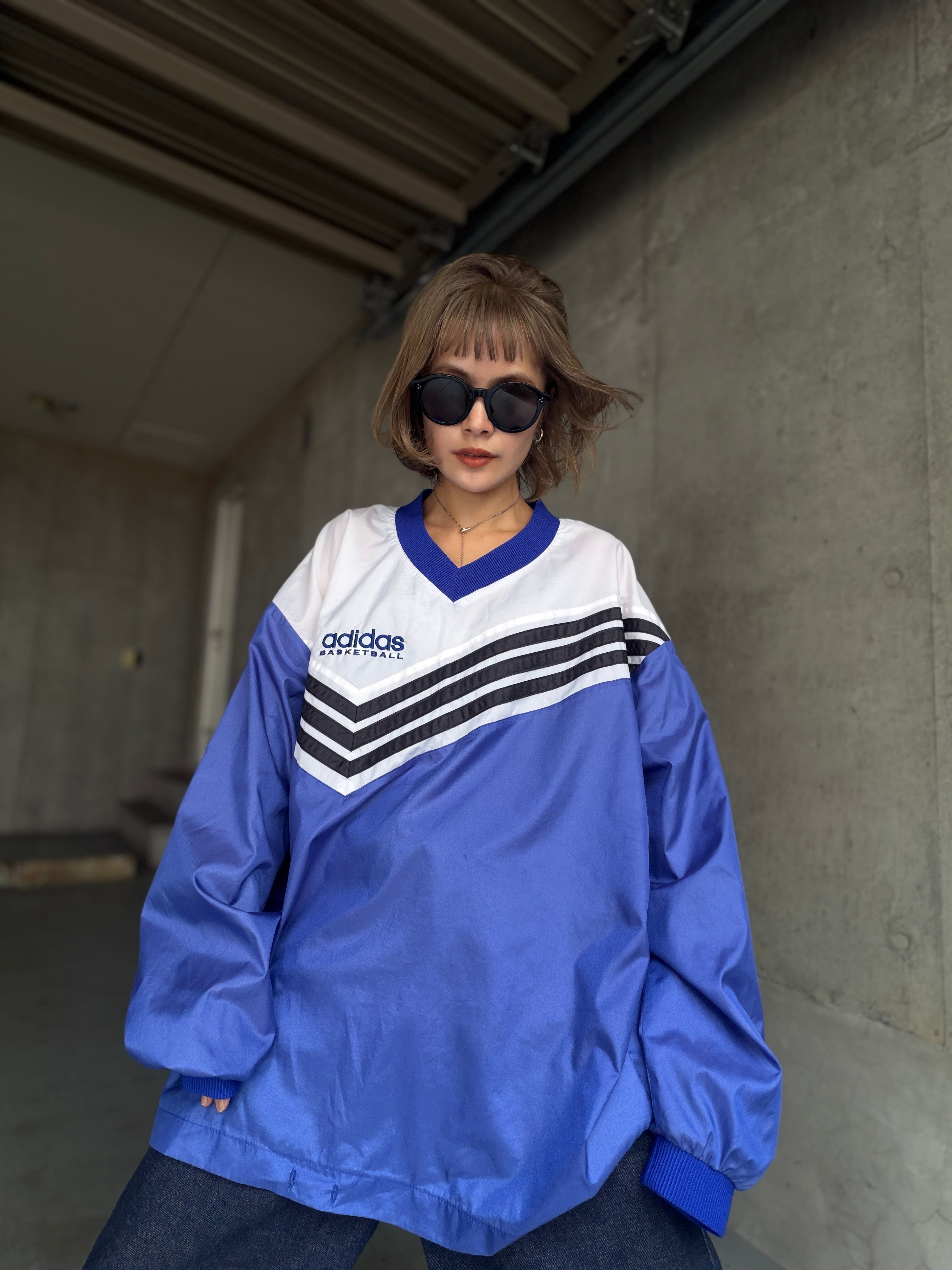 (OT1576)90’s adidas nylon v neck pullover