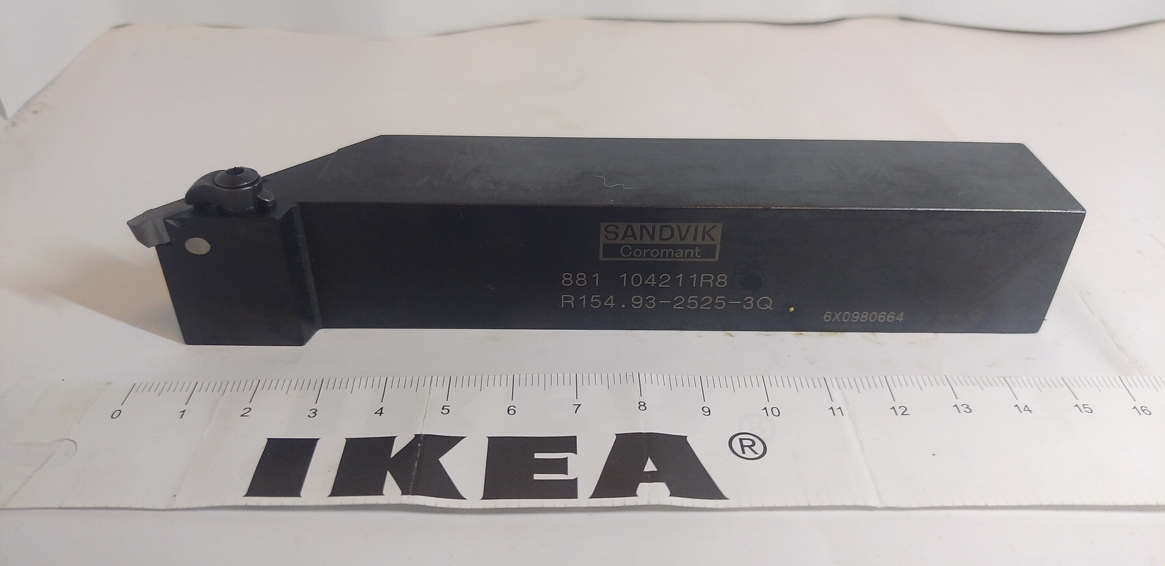 162P超硬チップ式ドリル φ13.5 L/D=3 加工長=41mm サンドビック 880 162P超硬チップ式ドリル φ13.5 L/D=3 加工長=41mm サンドビック 880