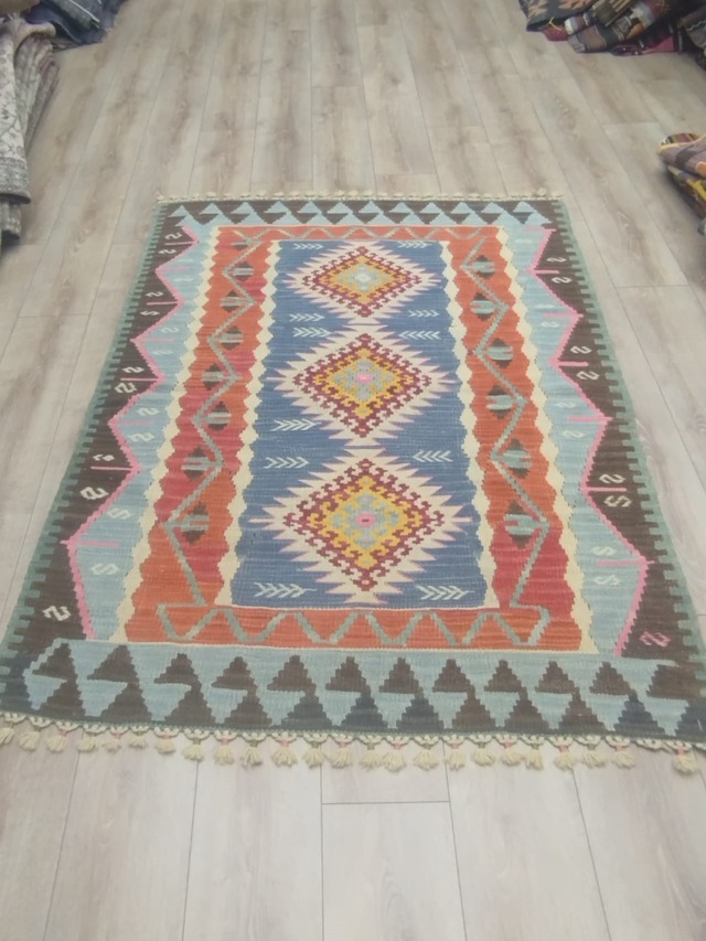 絨毯クエスト65 前編【No.292】Kilim　キリム  ※現在、こちらの商品はトルコに置いてあります。ご希望の方は先ずは在庫のご確認をお願いします。