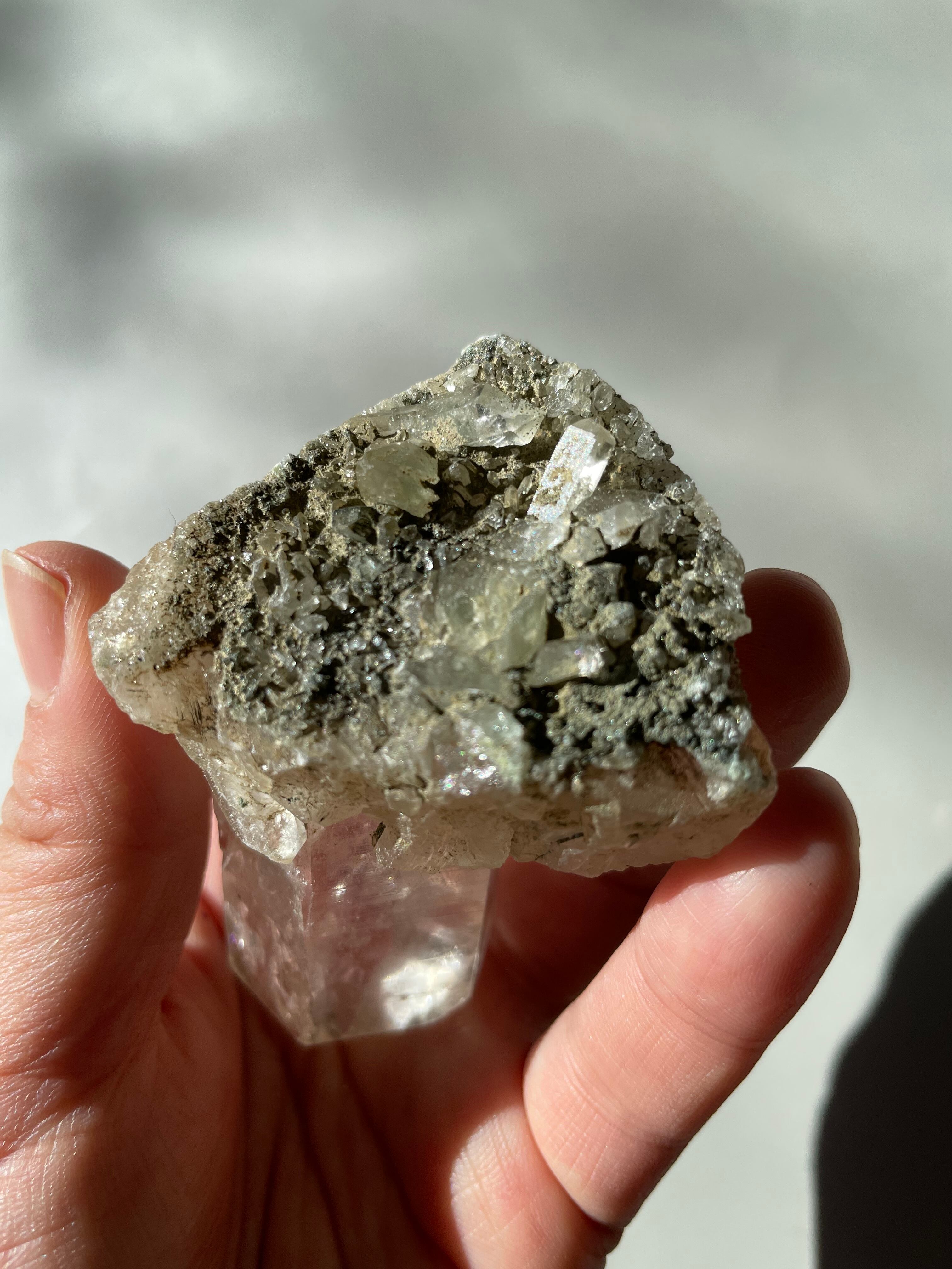 パキスタン　ギルギット　スカルドゥ産　ヒマラヤ水晶　セルフフィード　2時