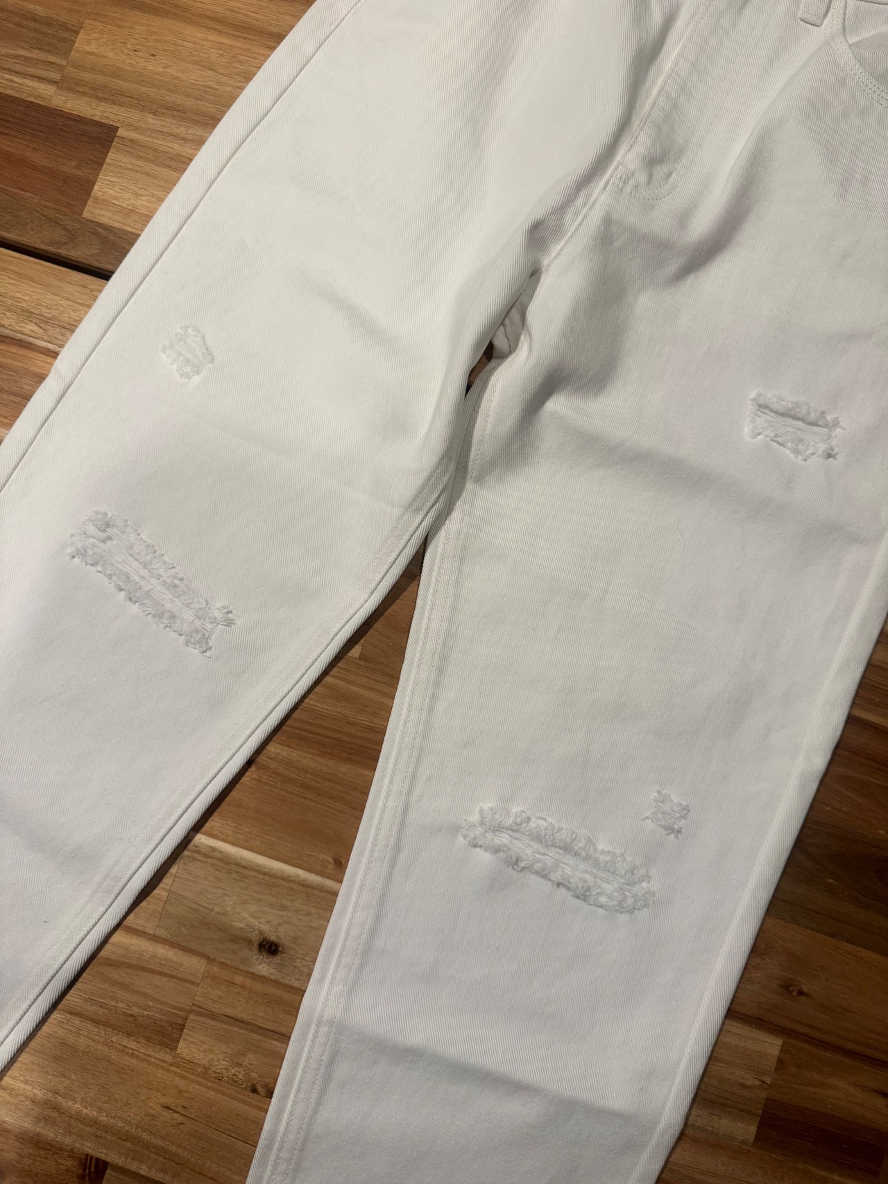 damage denim