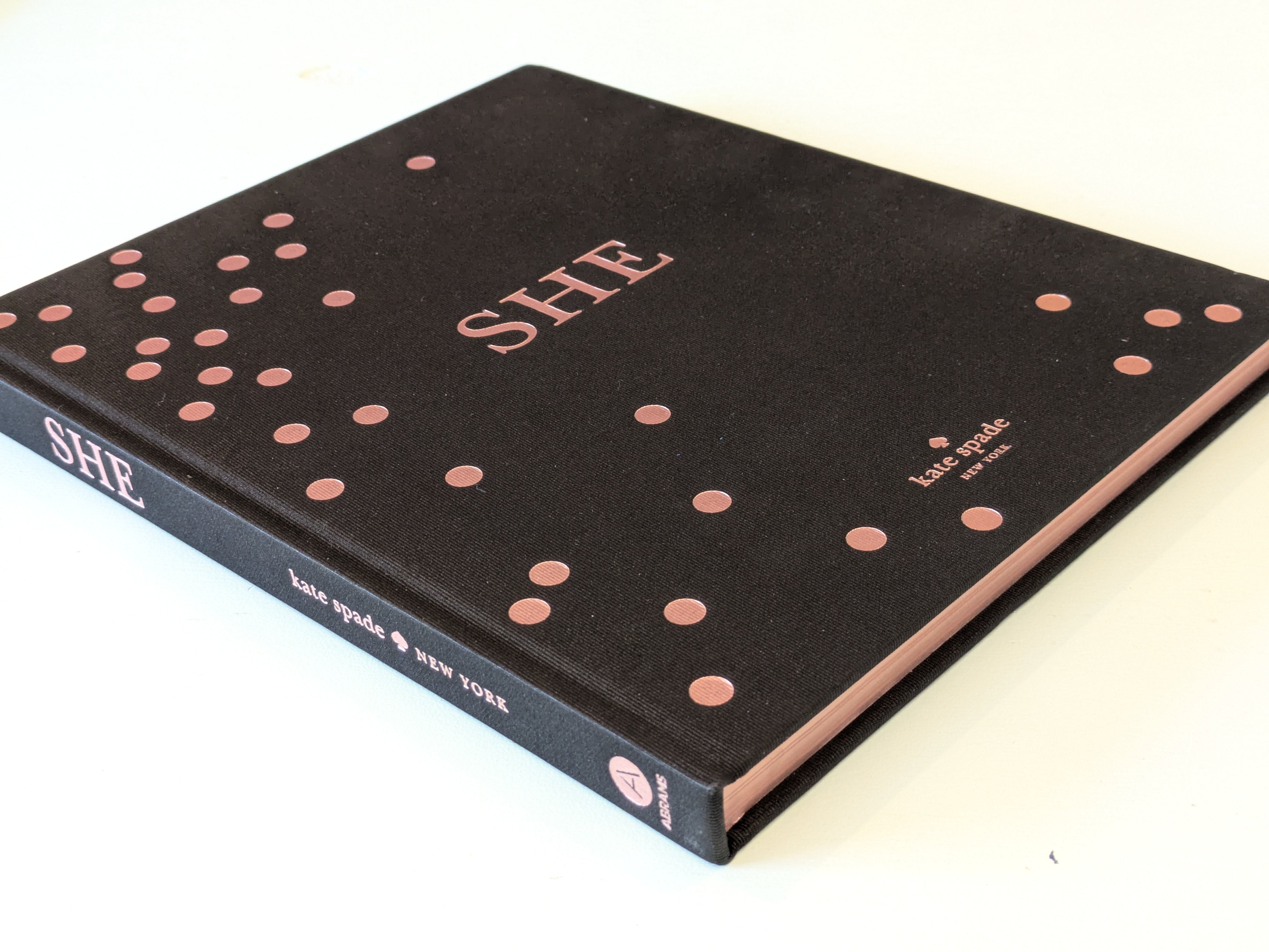 Sketched Out : Victionary / スケッチブック | Photobooks on the