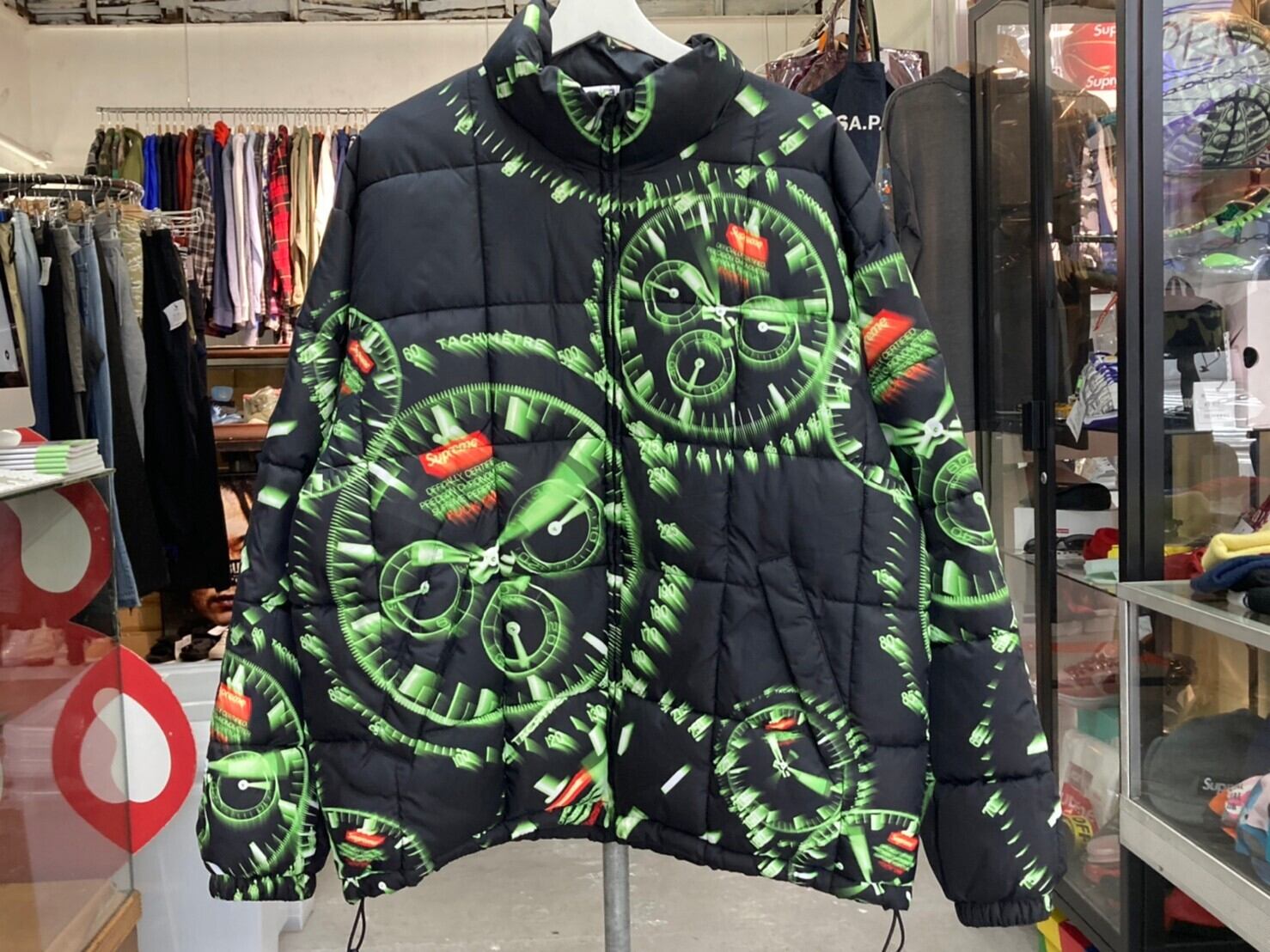 SUPREME Watches Reversible Puffy Jacket LARGE 96287 | BRAND BUYERS 