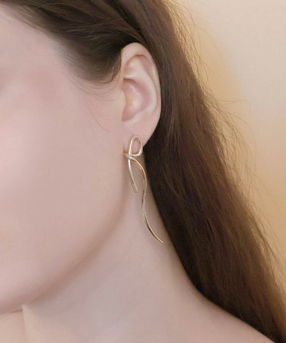 ノット ロング リボンピアス 真鍮 韓国製