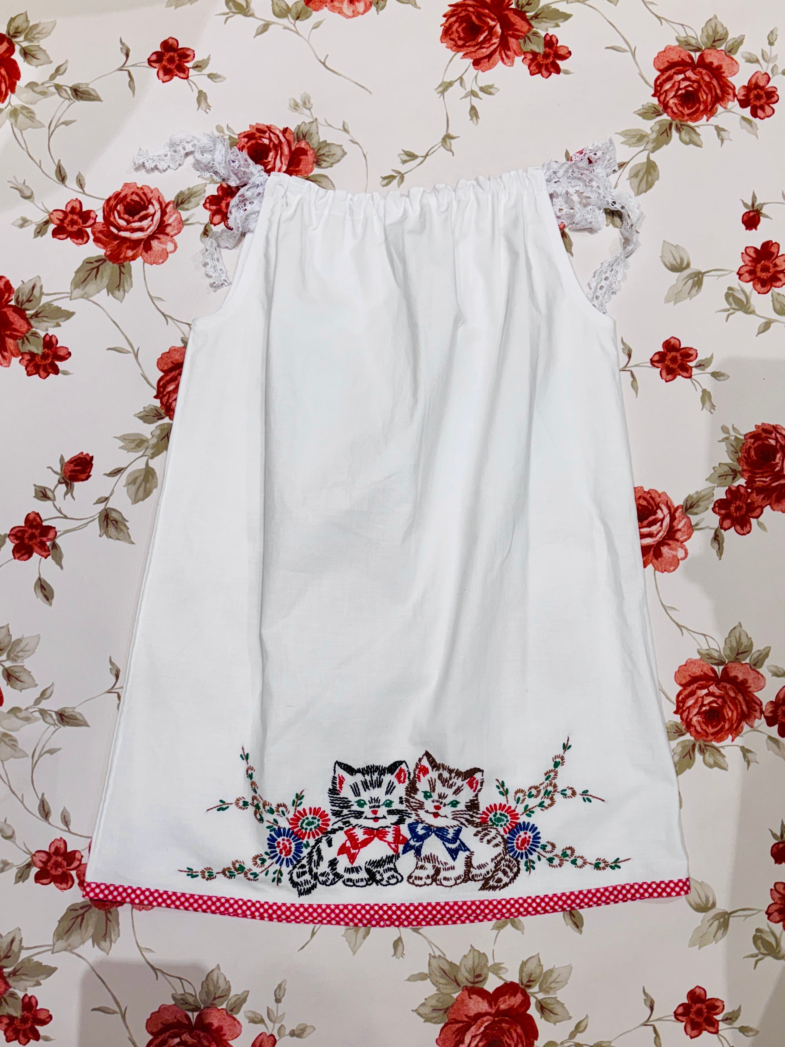 【KIDS vintage】vintage sheets dress . about 4-8y