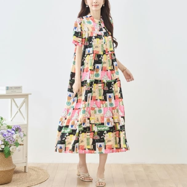 マキシワンピース フォークアート 総柄 ティアード N82-623 ブラック TRUBE ミセス L LL fmsd ゆったり 体型カバー 大人カジュアル きれいめ 半袖 上品 ミセス 春夏