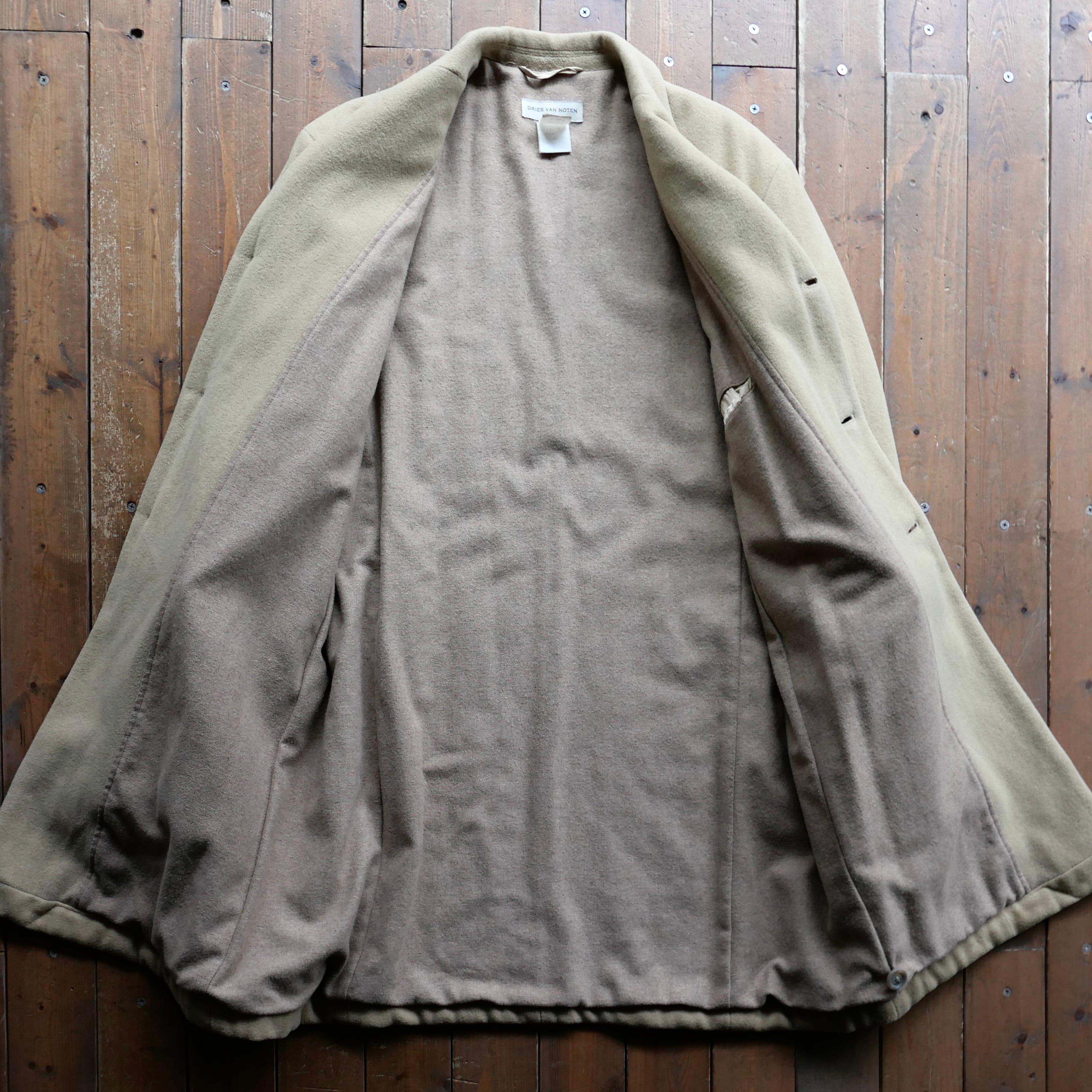 【美品】98ss ライカ期 DRIES VAN NOTEN ミリタリージャケット 美品】98ss ライカ期 DRIES VAN NOTEN ミリタリージャケット - メルカリ