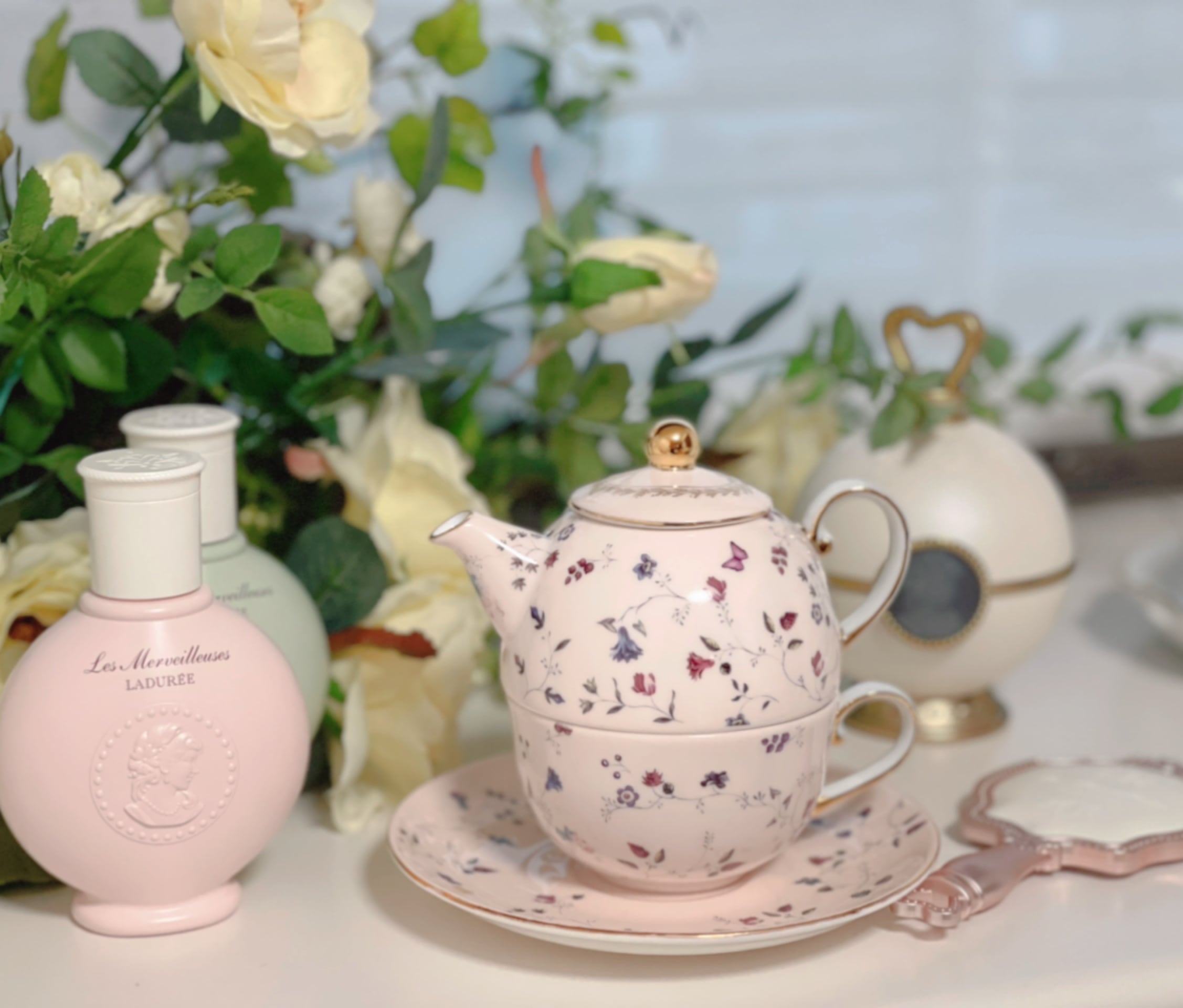 Ladurée風ティーフォーワン 1セット | FREADIA SHOP