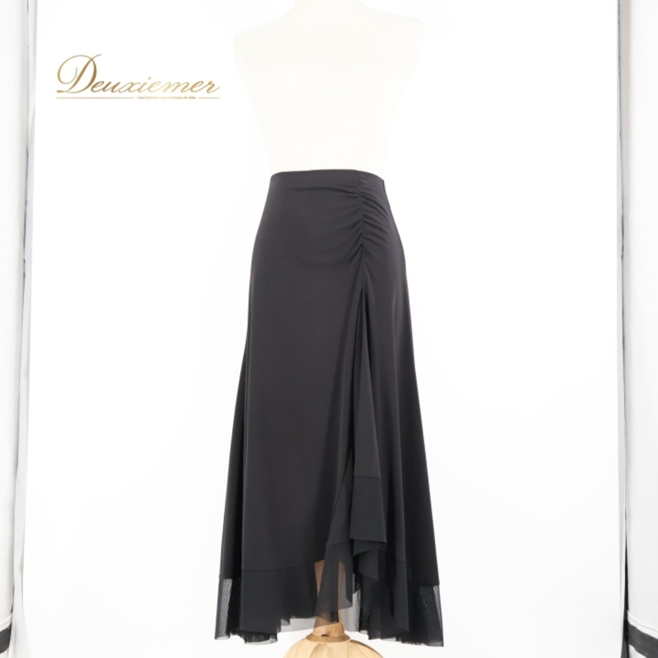 社交ダンス 衣装 スカート ブラック系 チャコット Chacott 黒 日本製 無地 シンプル レッスン 練習 ストレッチ 伸縮 上品 かわいい ダンス衣装 オールブラック スタンダード 柔らかい生地 透け感