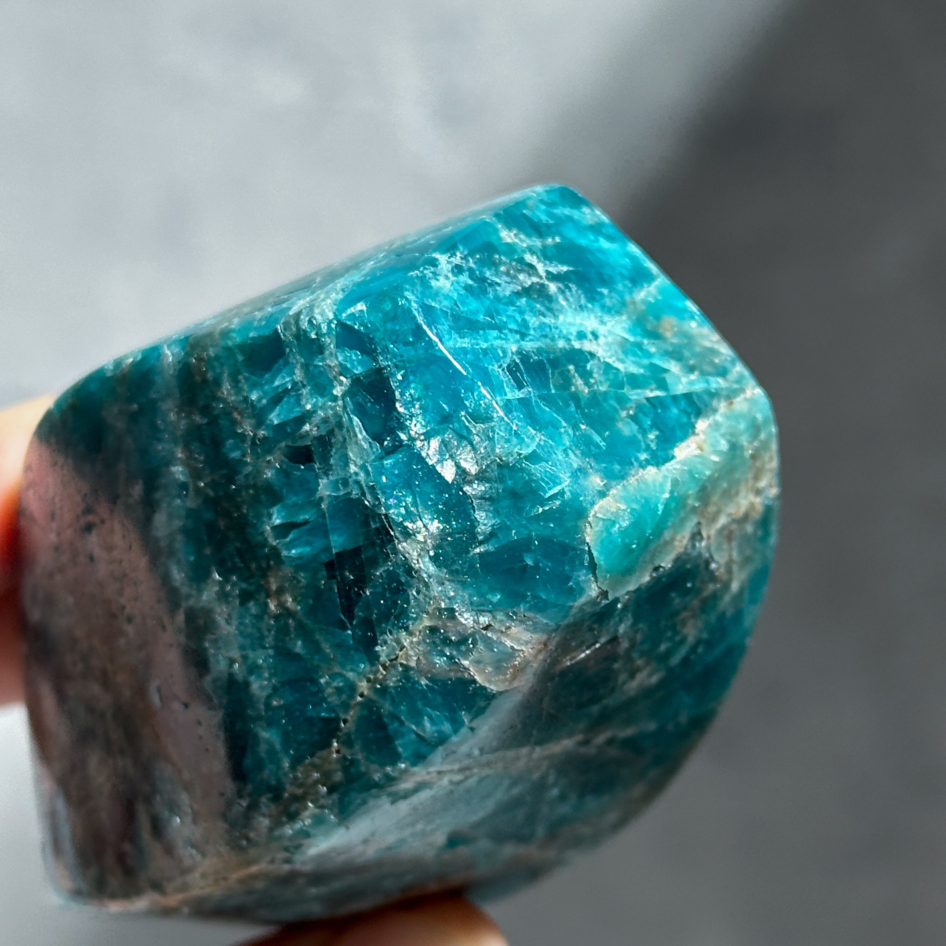 ブルーアパタイト フレイム型22◇ Blue Apatite ◇ 天然石・鉱物