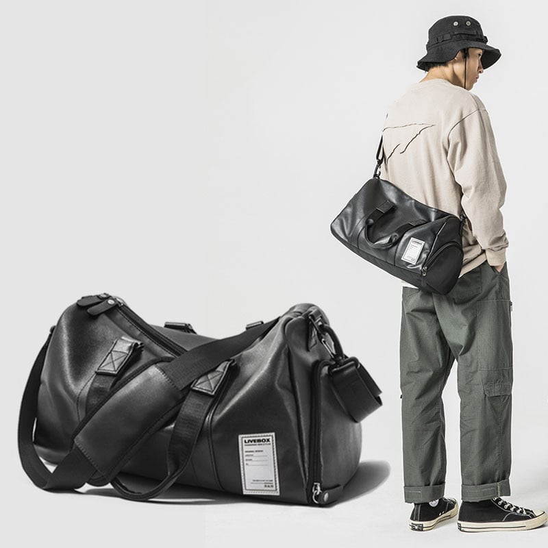 LIVEBOX乾湿分離内ポケット付き多機能ショルダーバッグ